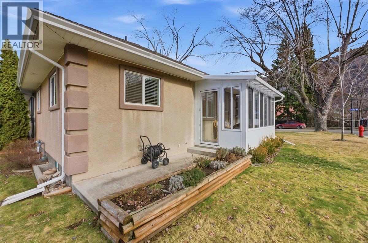 201 Ritchie Avenue, Trail, British Columbia  V1R 1H1 - Photo 43 - 10377562