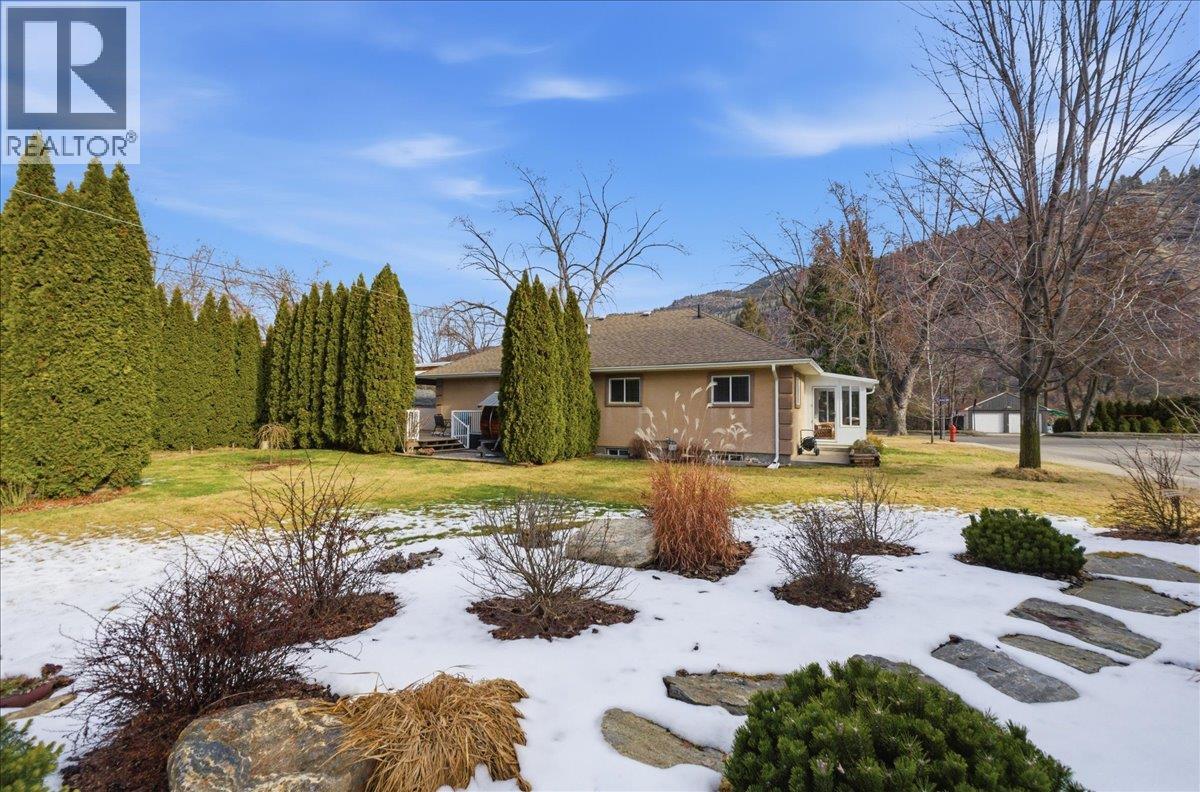 201 Ritchie Avenue, Trail, British Columbia  V1R 1H1 - Photo 44 - 10377562