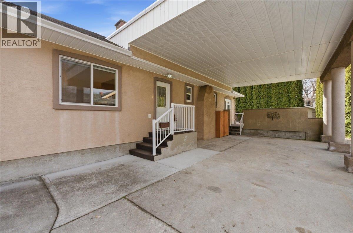 201 Ritchie Avenue, Trail, British Columbia  V1R 1H1 - Photo 58 - 10377562