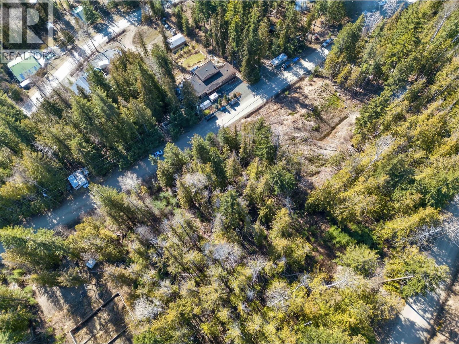 Castle Heights Lot# 53, Anglemont, British Columbia  V0E 1M8 - Photo 14 - 10378081
