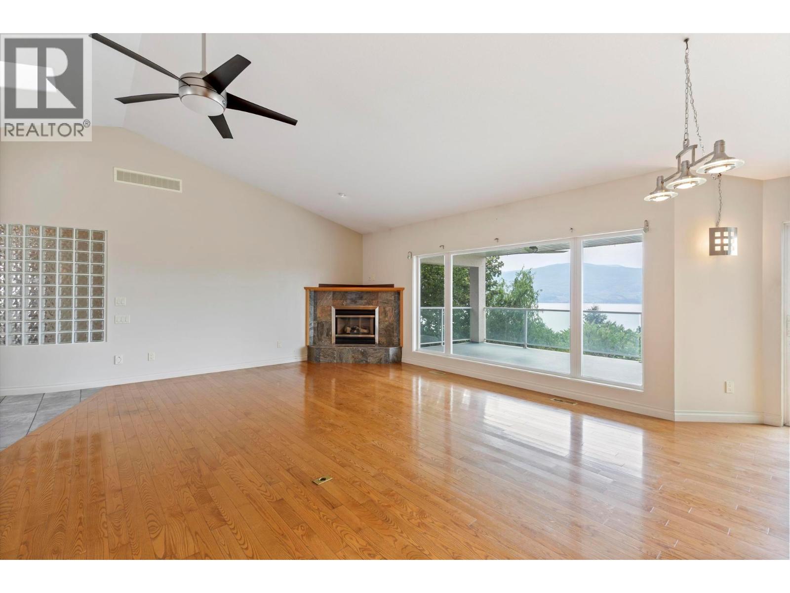 1569 Gregory Road, West Kelowna, British Columbia  V4T 2V7 - Photo 13 - 10377803