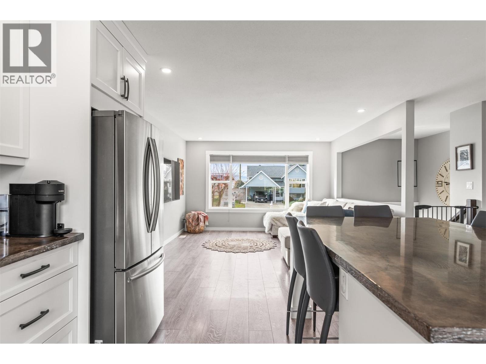 1413 12th Street, Vernon, British Columbia  V1T 2S6 - Photo 12 - 10378122