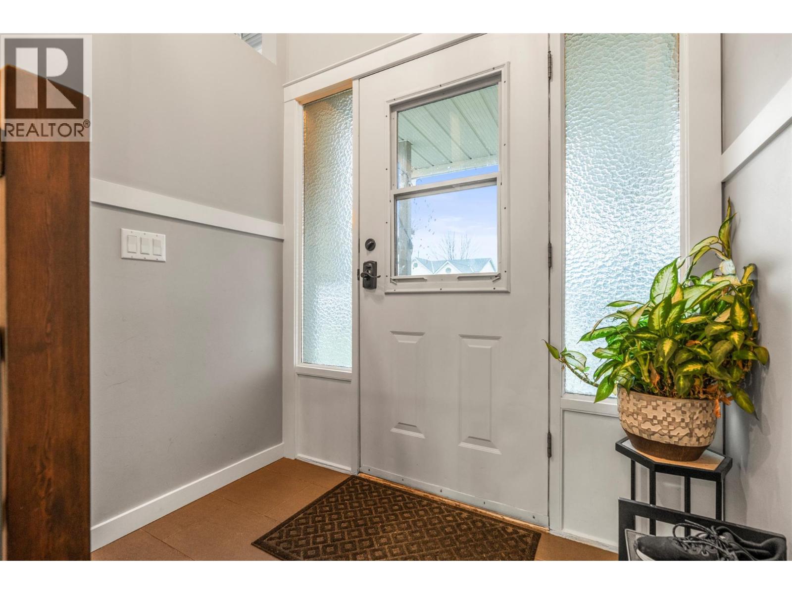 1413 12th Street, Vernon, British Columbia  V1T 2S6 - Photo 25 - 10378122