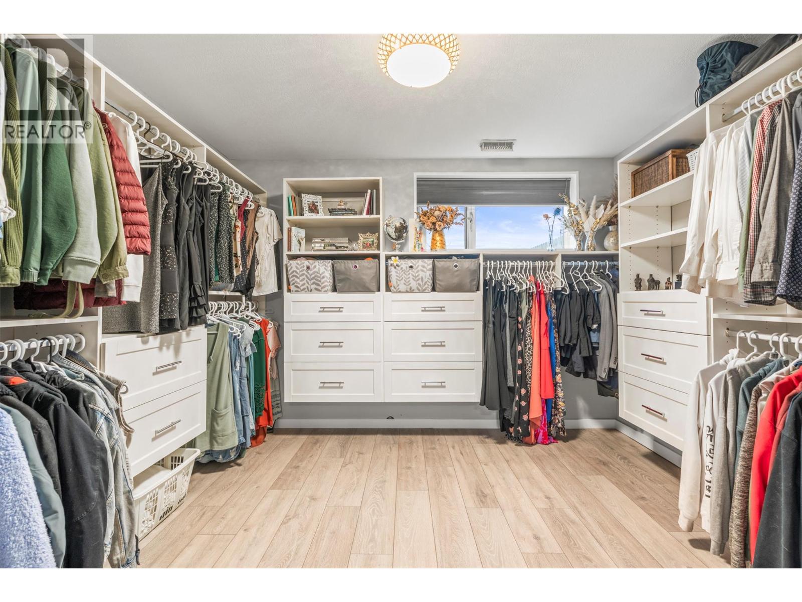 1413 12th Street, Vernon, British Columbia  V1T 2S6 - Photo 30 - 10378122