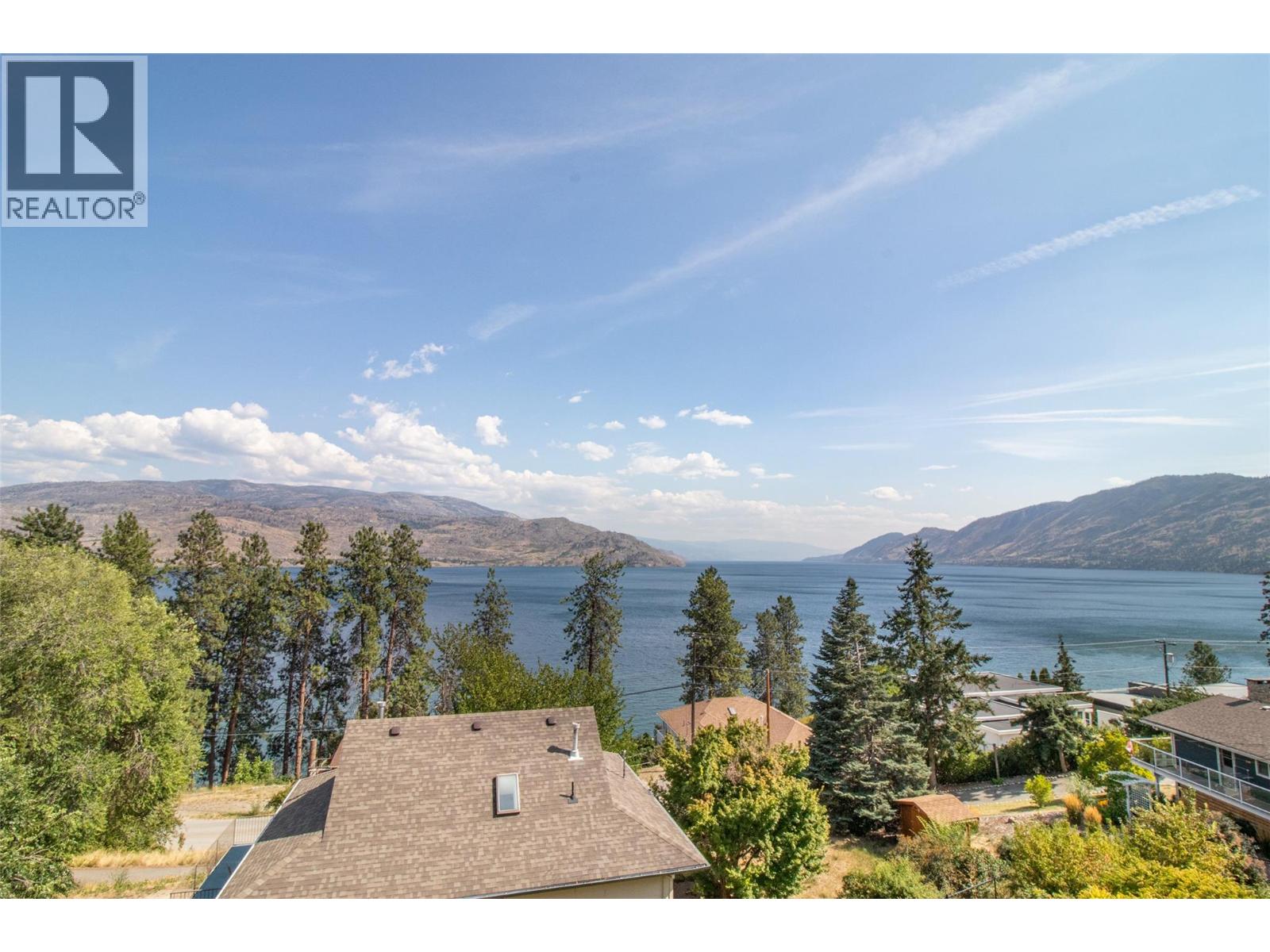 6335 Topham Place, Peachland, British Columbia  V0H 1X0 - Photo 8 - 10378118