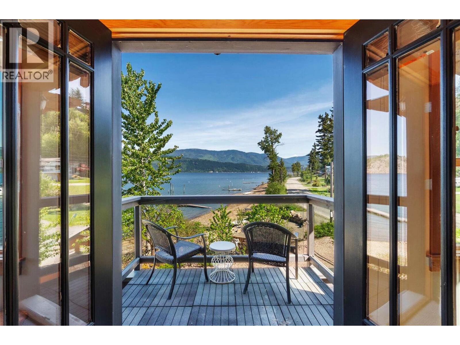 2479 Eagle Bay Road Unit# 1, Blind Bay, British Columbia  V0E 1H1 - Photo 14 - 10377595