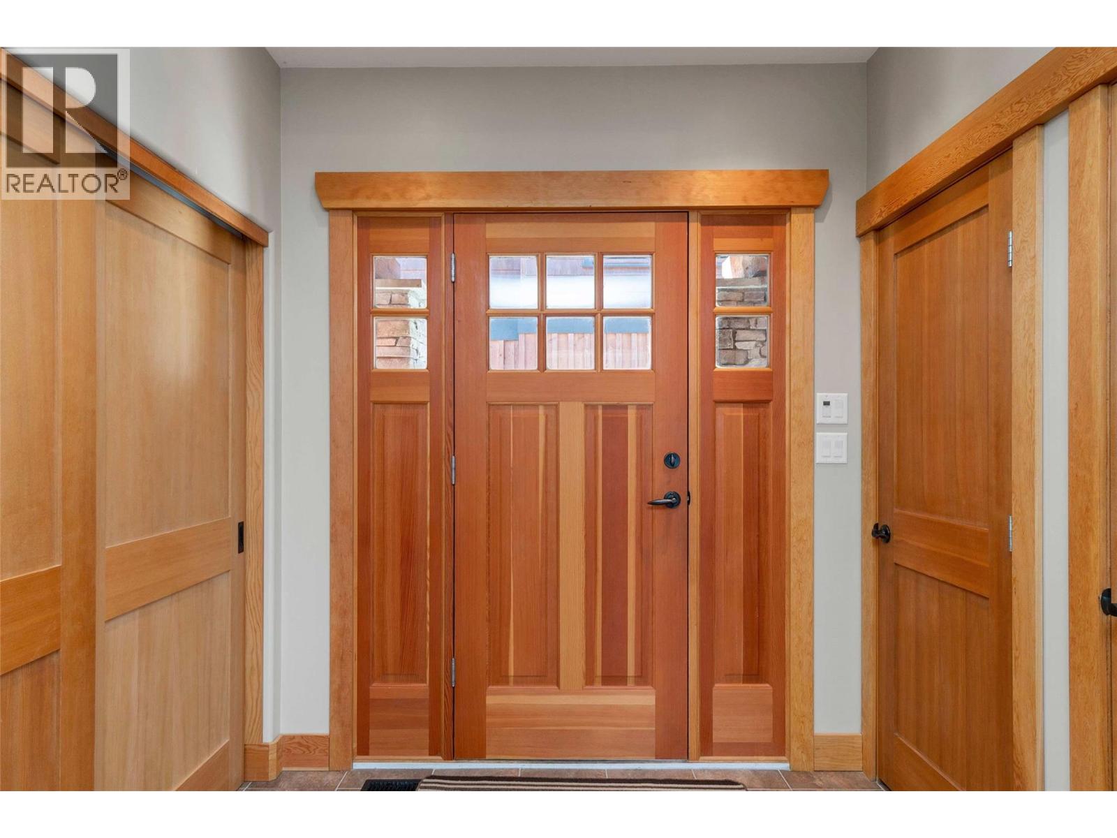 2479 Eagle Bay Road Unit# 1, Blind Bay, British Columbia  V0E 1H1 - Photo 3 - 10377595