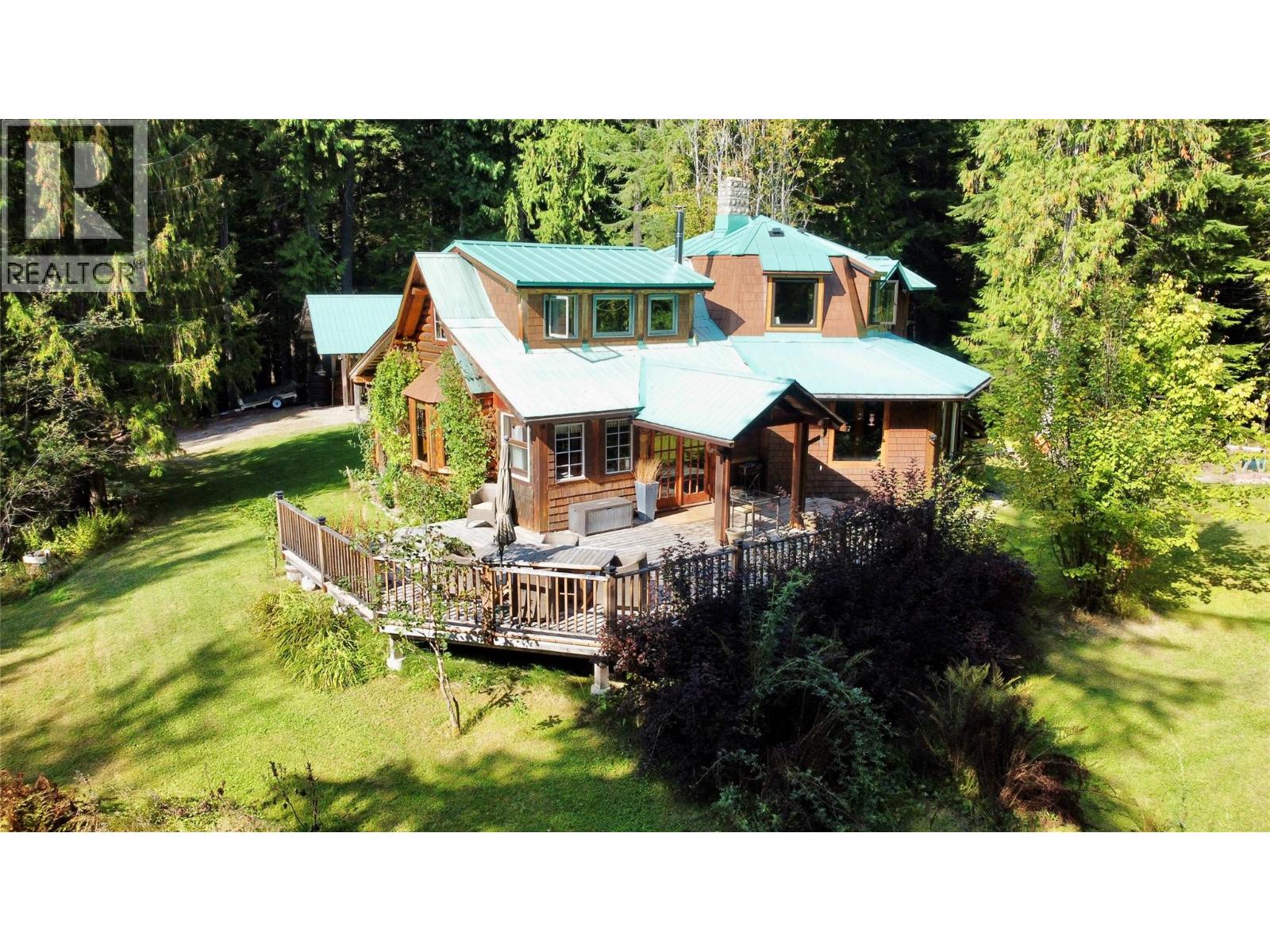785 Beech Road, Nakusp, British Columbia  V0G 1R1 - Photo 1 - 10377561