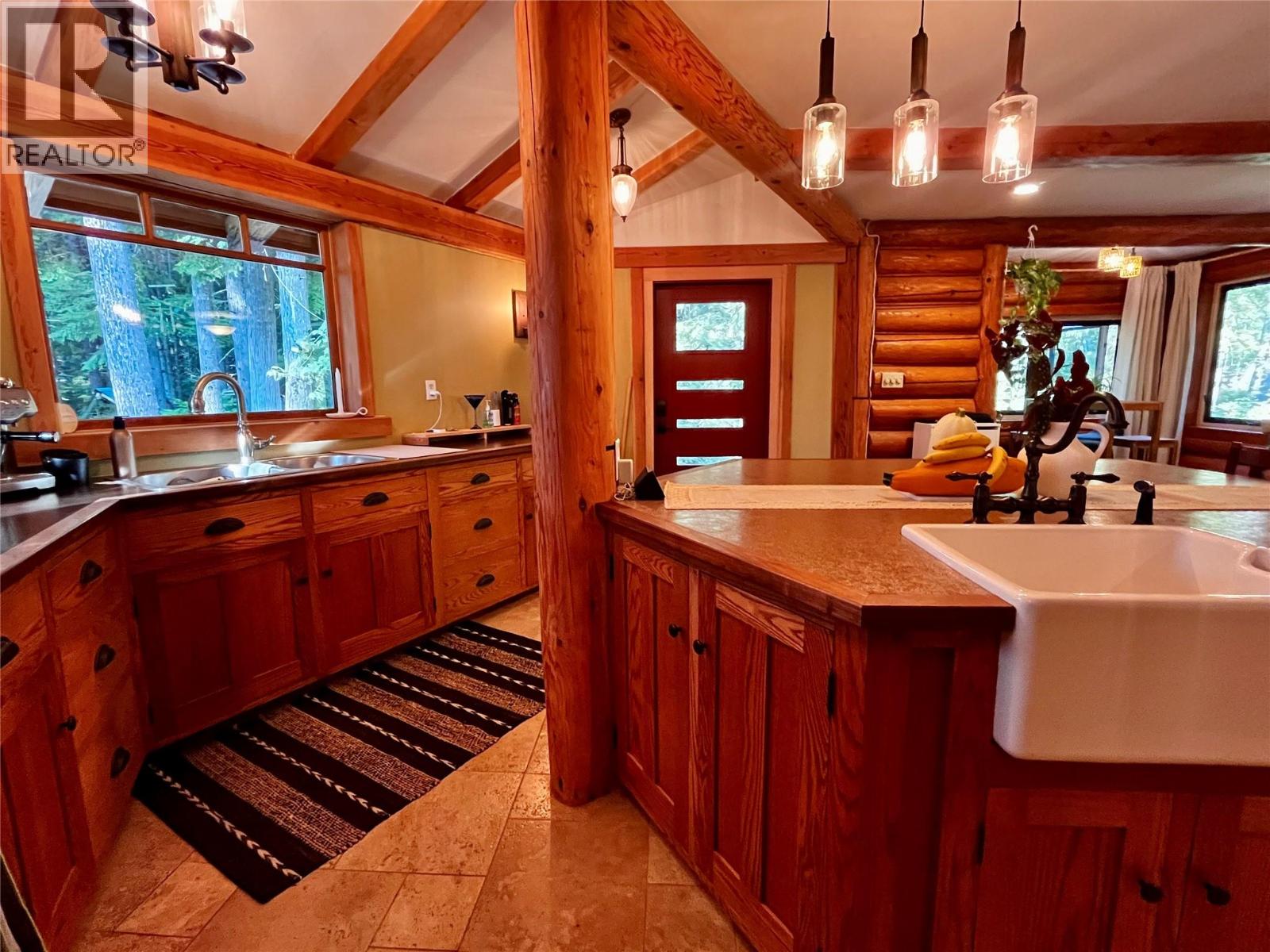 785 Beech Road, Nakusp, British Columbia  V0G 1R1 - Photo 10 - 10377561