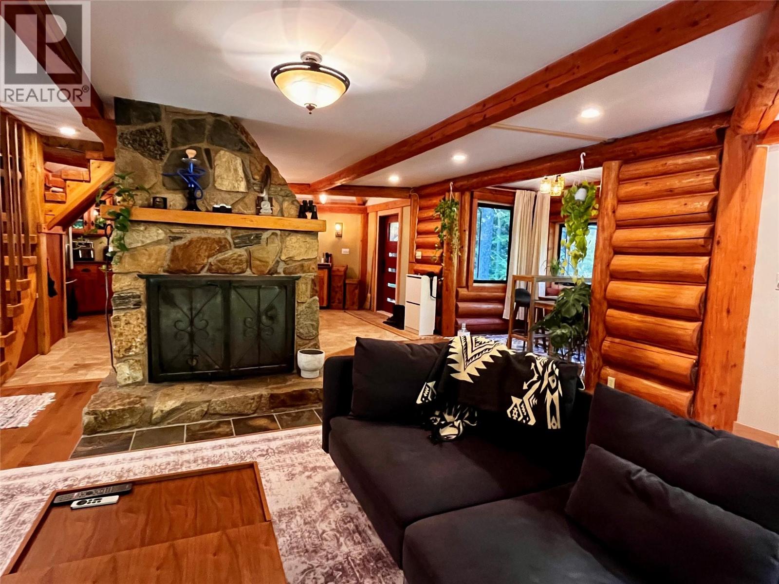 785 Beech Road, Nakusp, British Columbia  V0G 1R1 - Photo 14 - 10377561