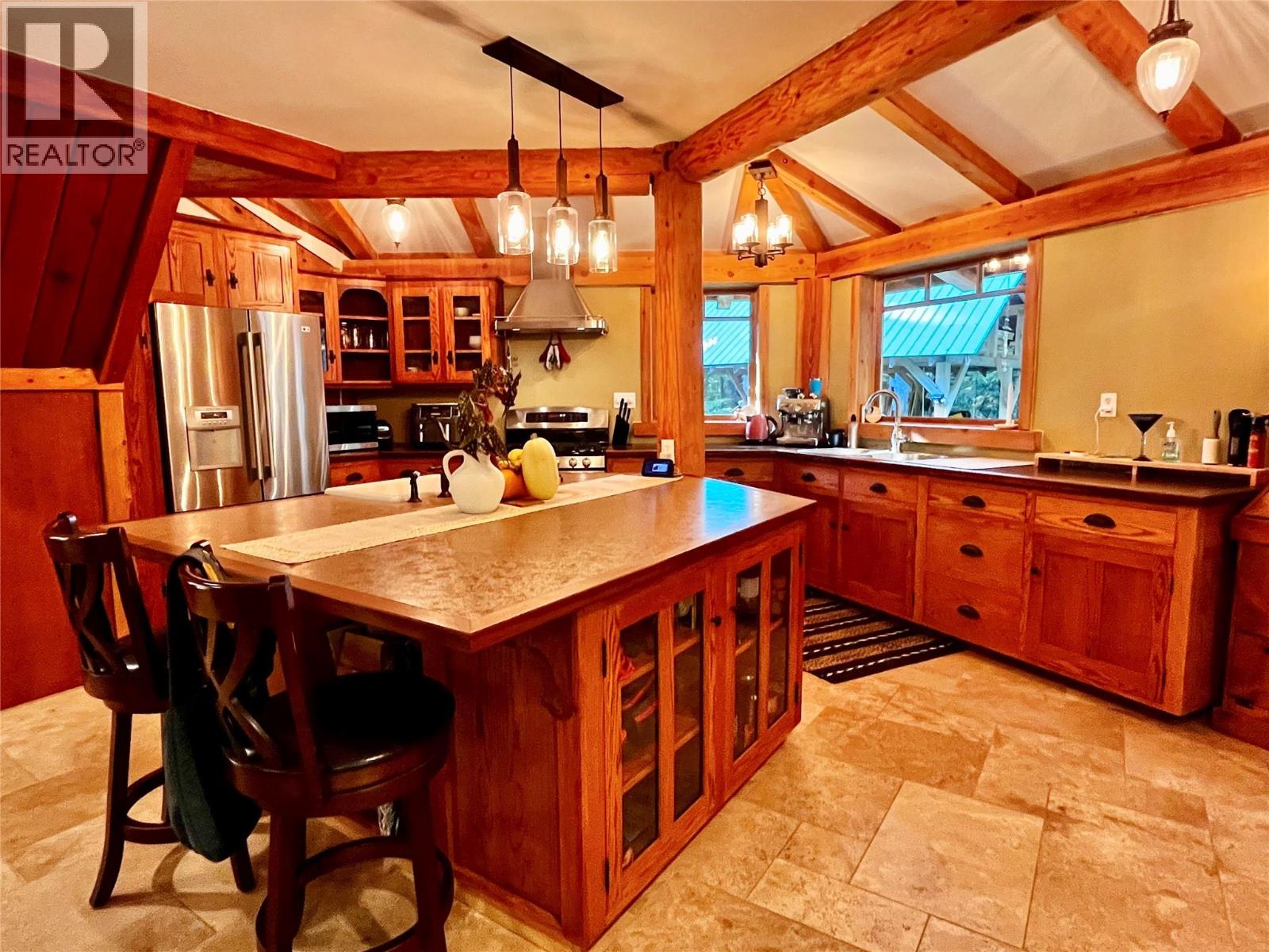 785 Beech Road, Nakusp, British Columbia  V0G 1R1 - Photo 9 - 10377561