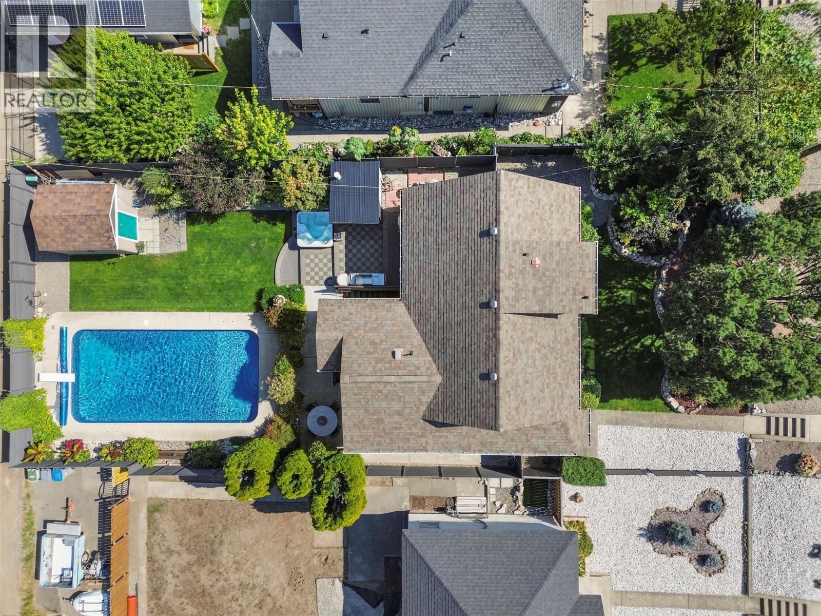 1060 Pleasant Street, Kamloops, British Columbia  V2C 3B8 - Photo 56 - 10377190