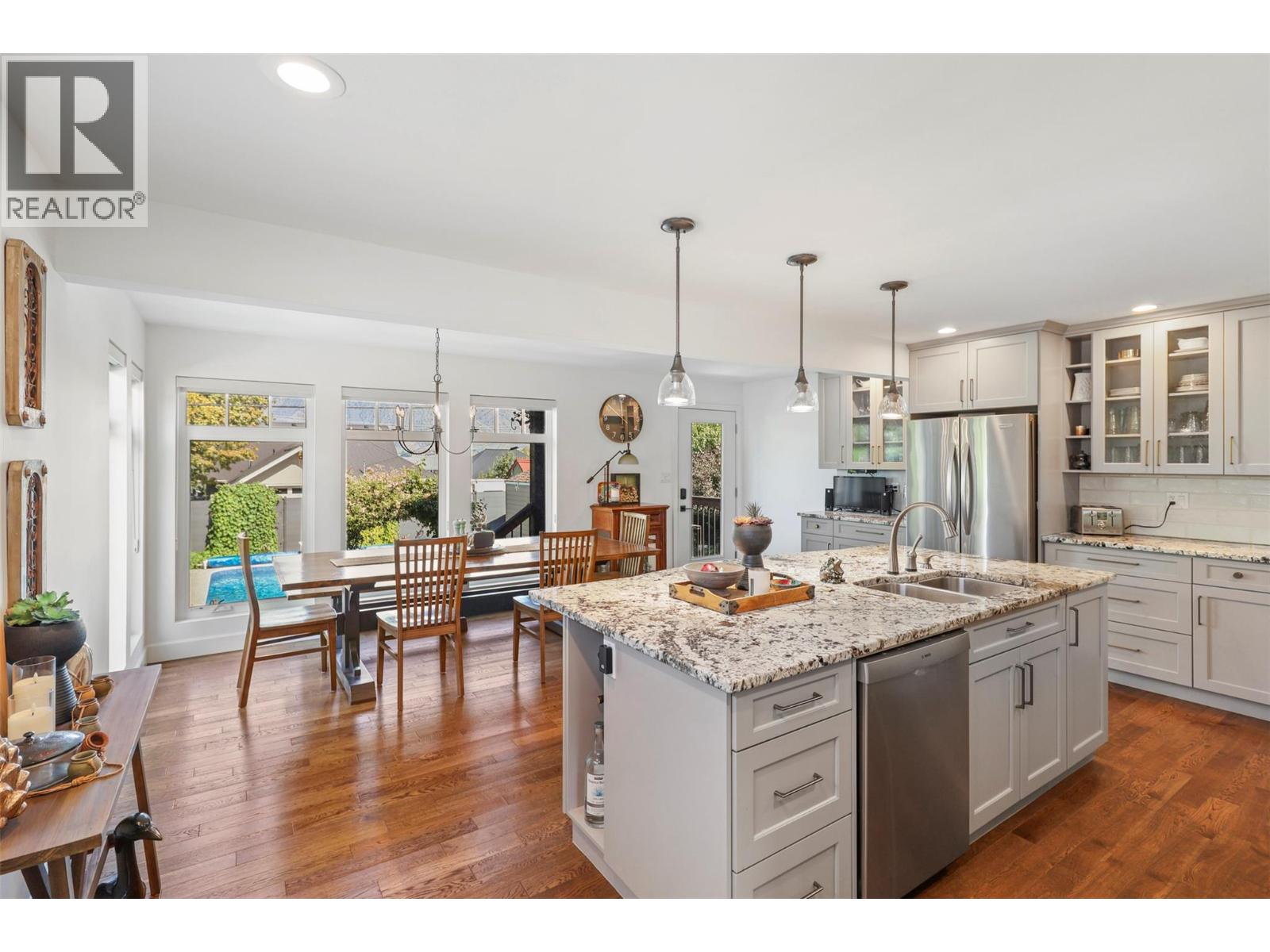 1060 Pleasant Street, Kamloops, British Columbia  V2C 3B8 - Photo 7 - 10377190