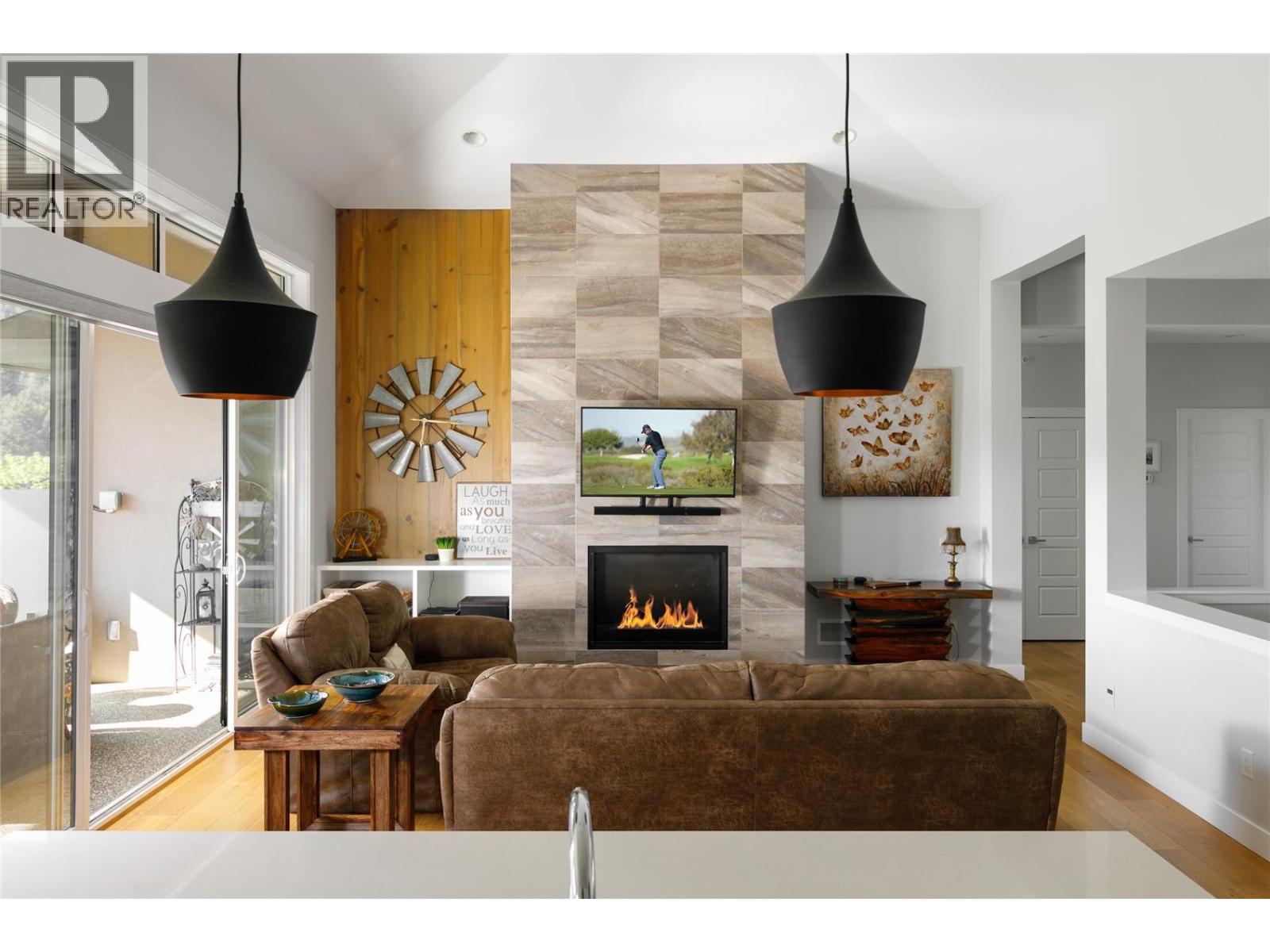 145 Whitetail Ridge, Vernon, British Columbia  V1H 2L7 - Photo 11 - 10377937