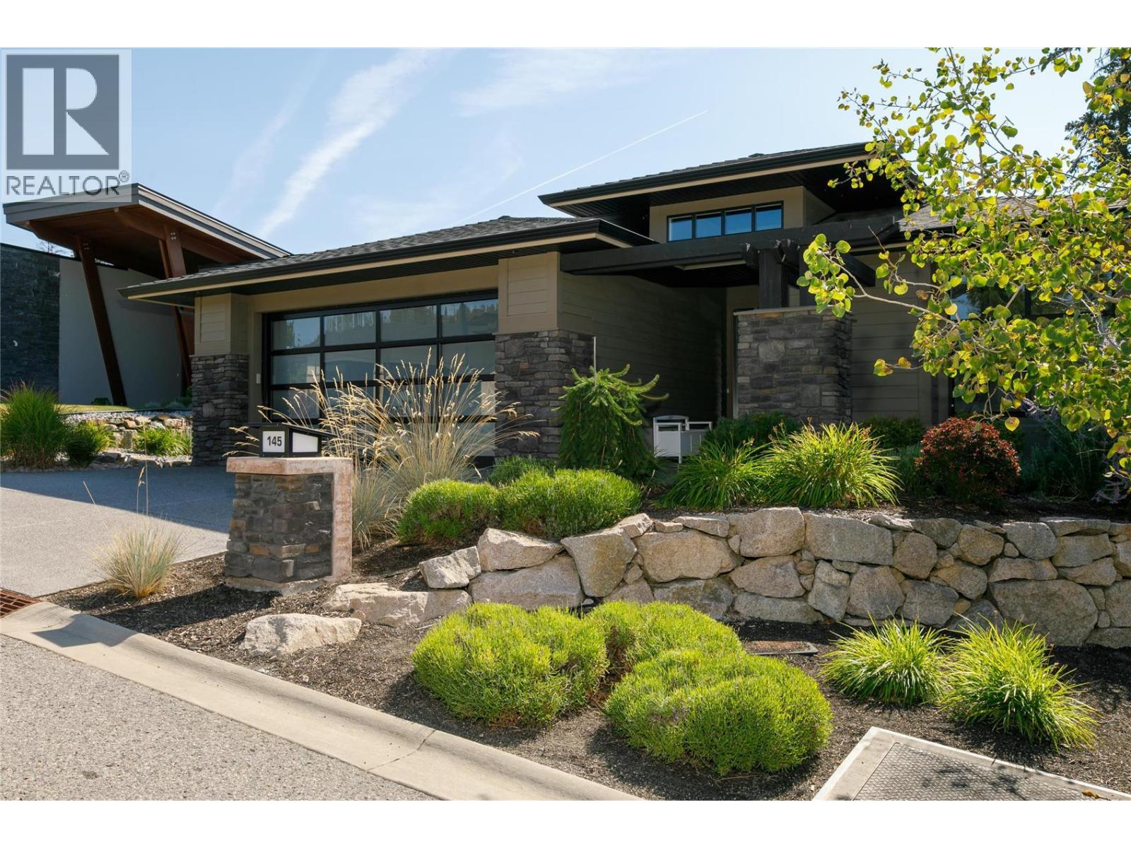 145 Whitetail Ridge, Vernon, British Columbia  V1H 2L7 - Photo 2 - 10377937