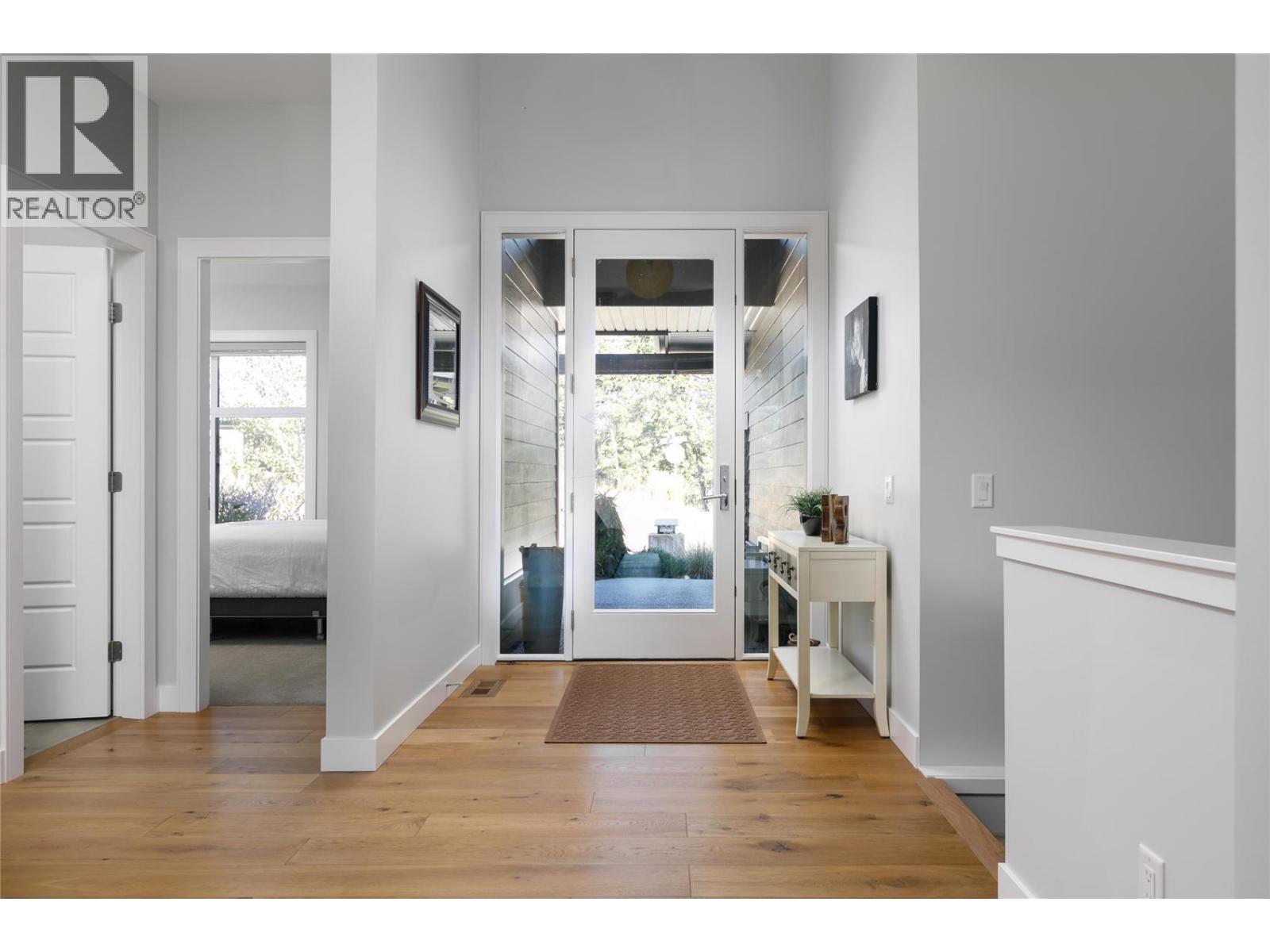 145 Whitetail Ridge, Vernon, British Columbia  V1H 2L7 - Photo 3 - 10377937