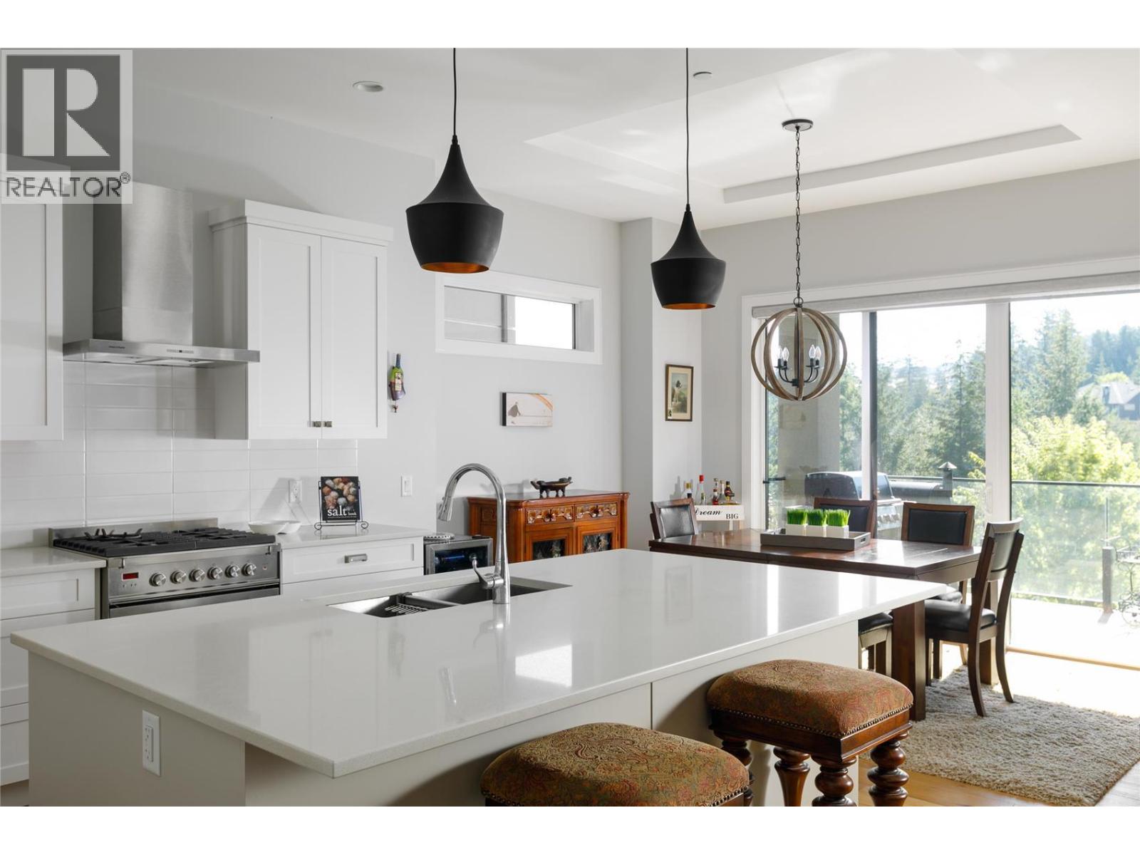 145 Whitetail Ridge, Vernon, British Columbia  V1H 2L7 - Photo 4 - 10377937