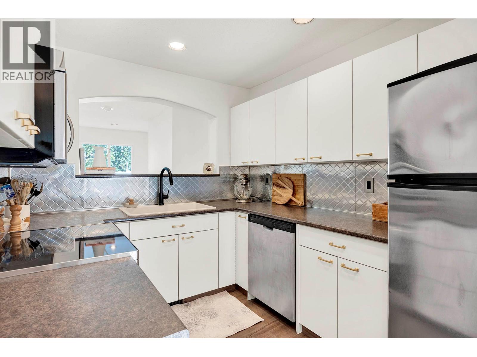 411 Aberdeen Drive Unit# 22, Kamloops, British Columbia  V1S 1X2 - Photo 13 - 10377413