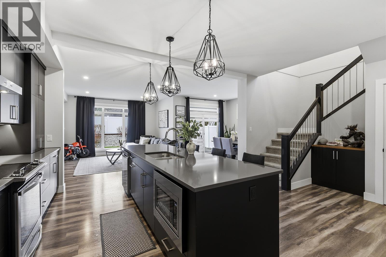 2398 Hawks Boulevard, West Kelowna, British Columbia  V4T 0A7 - Photo 10 - 10378123