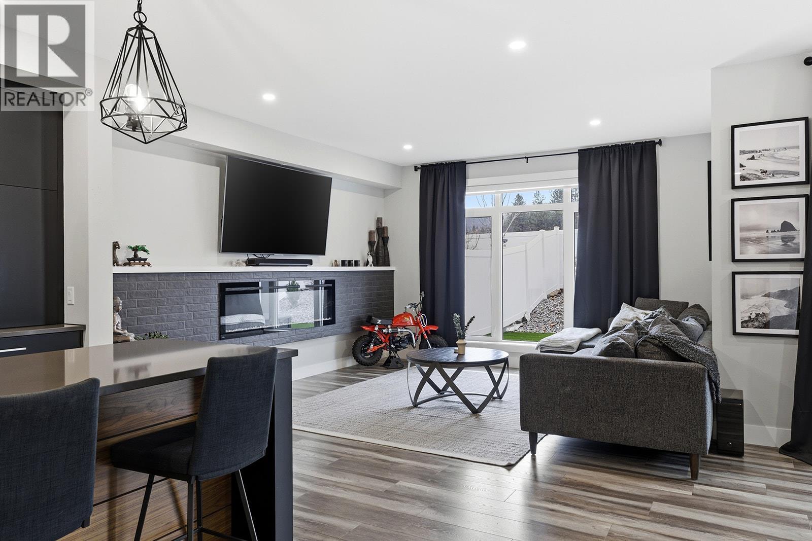 2398 Hawks Boulevard, West Kelowna, British Columbia  V4T 0A7 - Photo 11 - 10378123