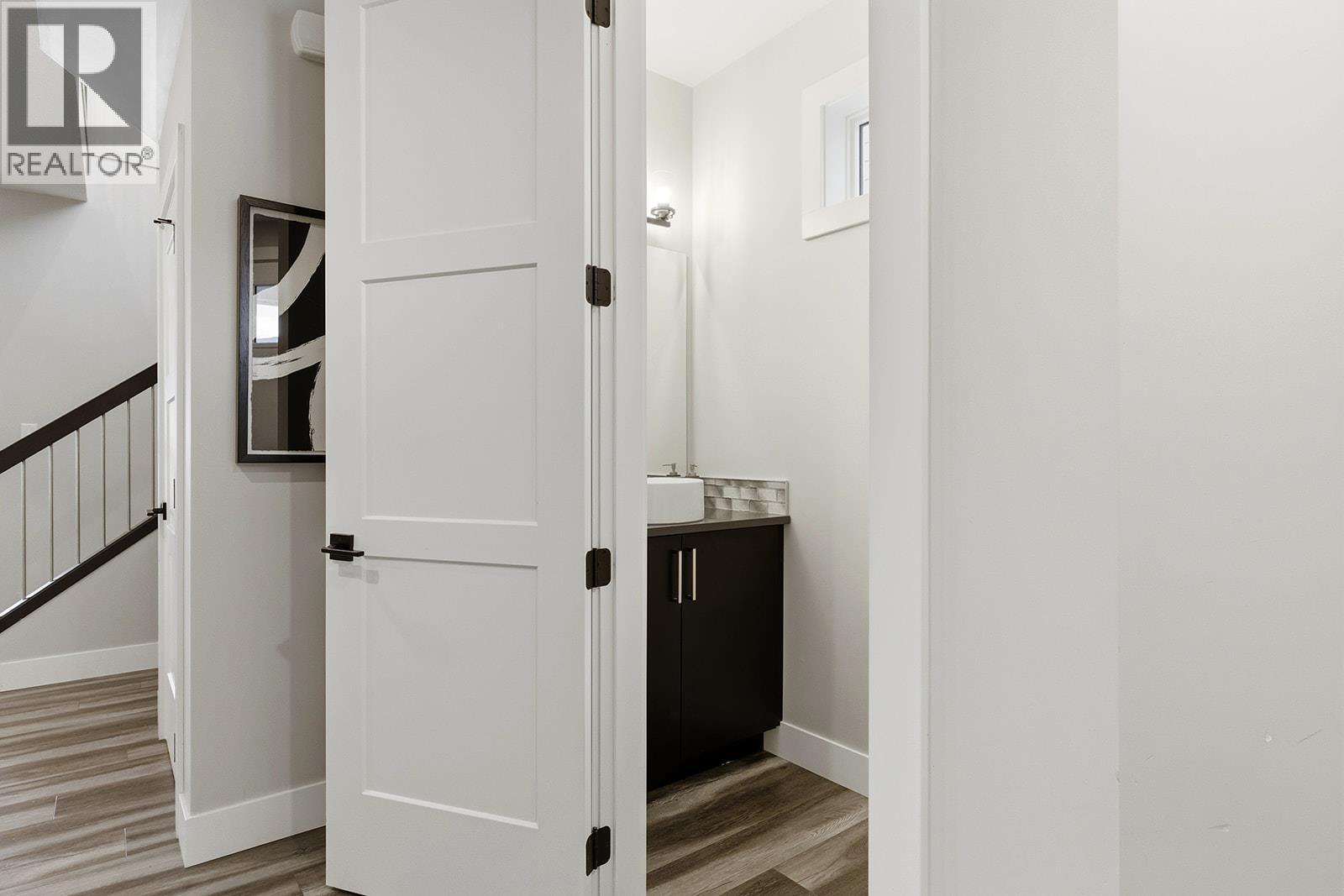 2398 Hawks Boulevard, West Kelowna, British Columbia  V4T 0A7 - Photo 4 - 10378123