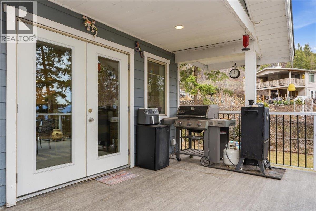 309 Killarney Way, Vernon, British Columbia  V1H 2C5 - Photo 14 - 10378057