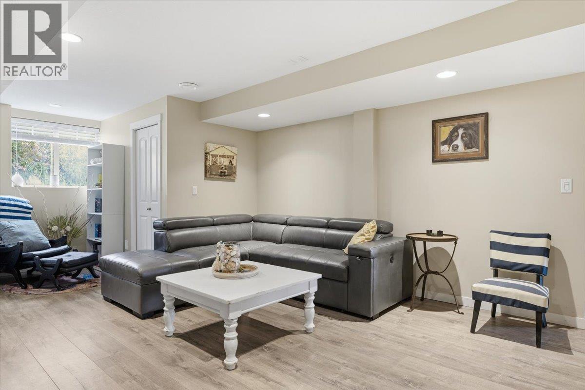 309 Killarney Way, Vernon, British Columbia  V1H 2C5 - Photo 22 - 10378057