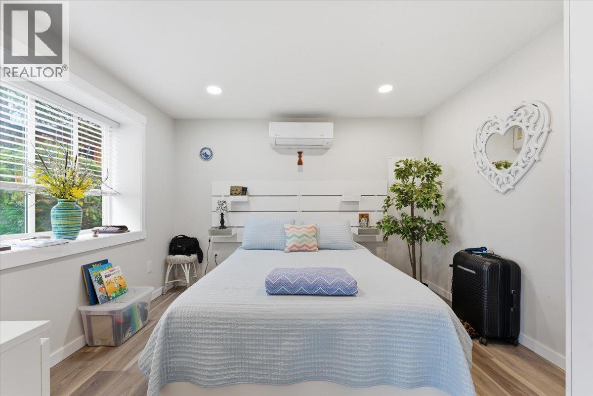 309 Killarney Way, Vernon, British Columbia  V1H 2C5 - Photo 32 - 10378057