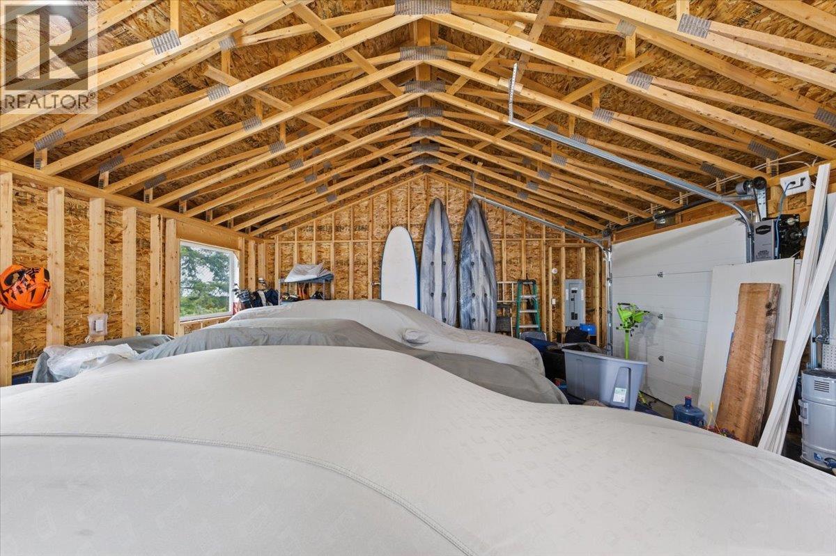 309 Killarney Way, Vernon, British Columbia  V1H 2C5 - Photo 36 - 10378057