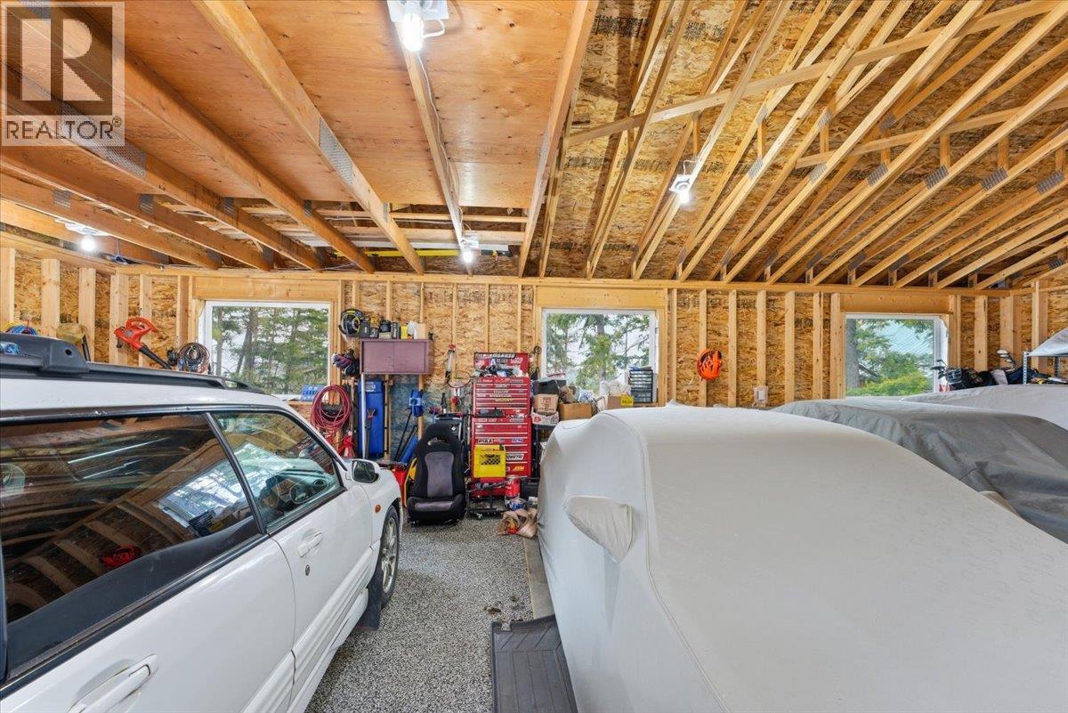 309 Killarney Way, Vernon, British Columbia  V1H 2C5 - Photo 37 - 10378057