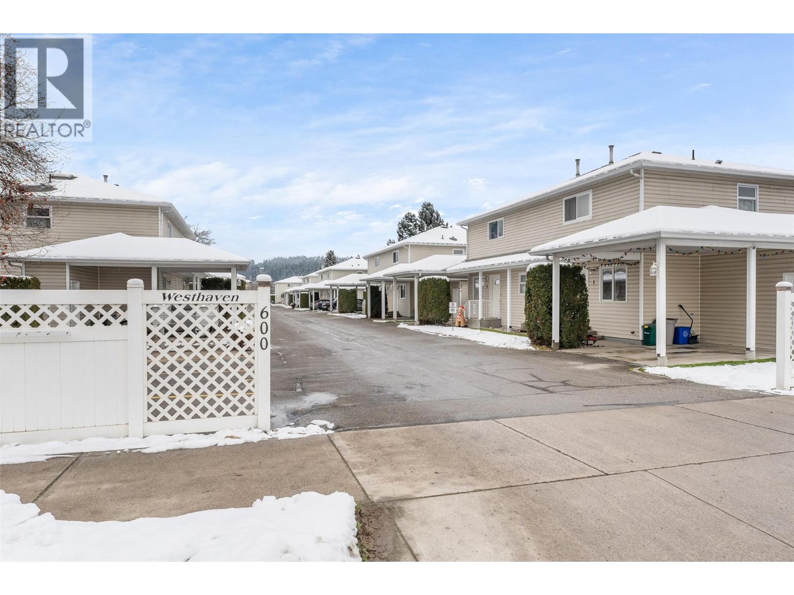 600 10 Street Sw Unit# 5, Salmon Arm, British Columbia  V1E 1J7 - Photo 1 - 10378020