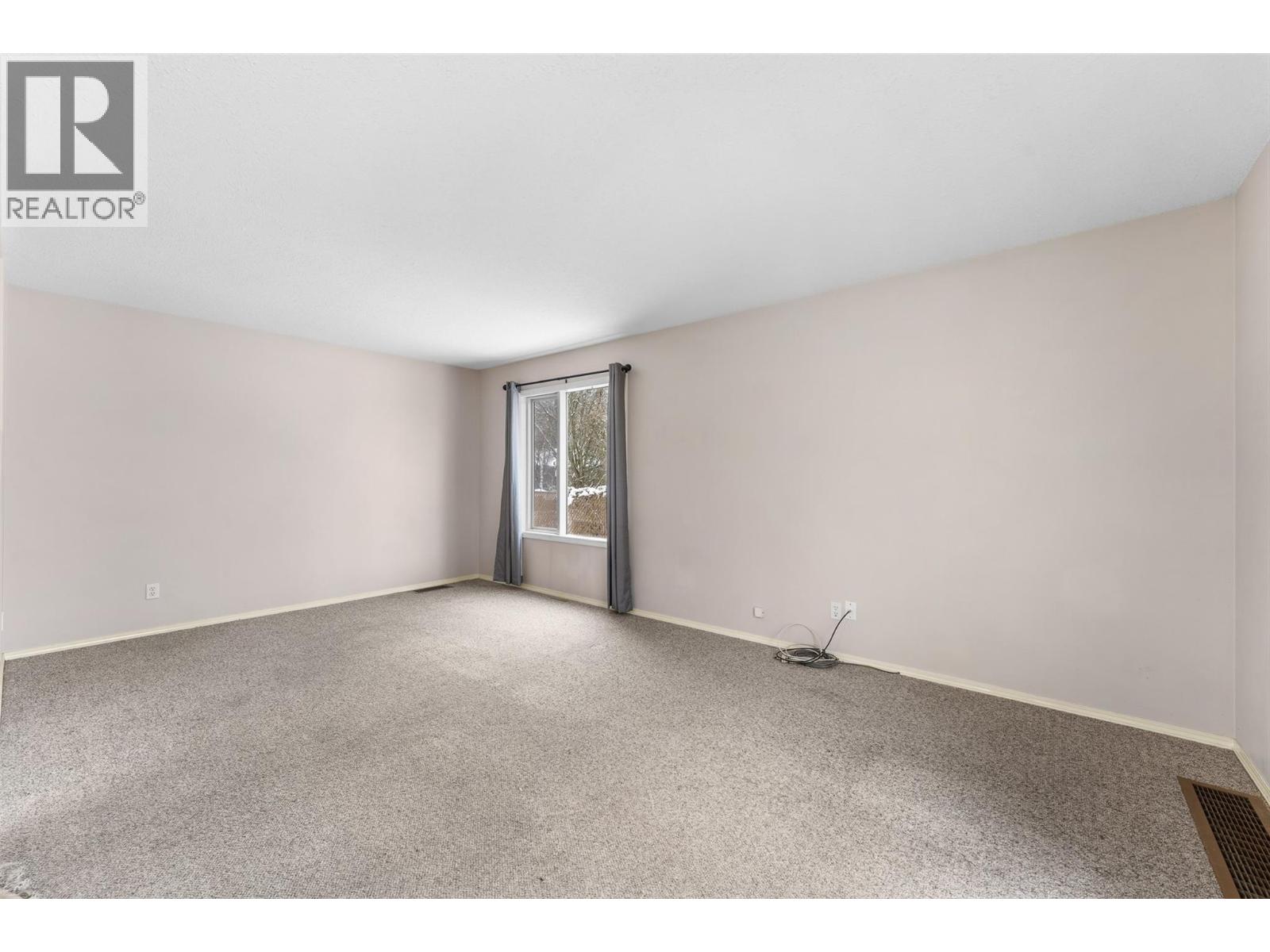 600 10 Street Sw Unit# 5, Salmon Arm, British Columbia  V1E 1J7 - Photo 13 - 10378020