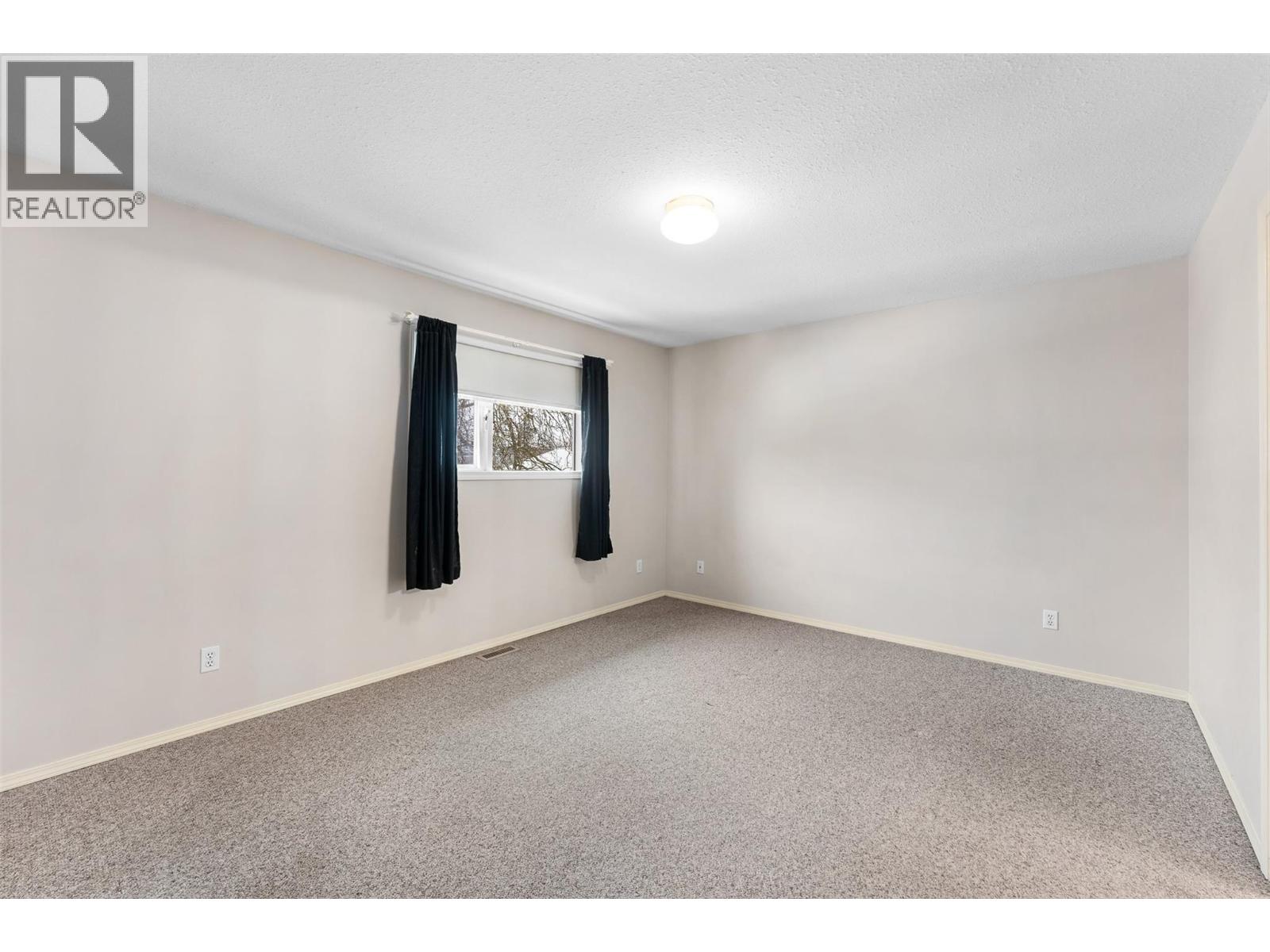 600 10 Street Sw Unit# 5, Salmon Arm, British Columbia  V1E 1J7 - Photo 16 - 10378020