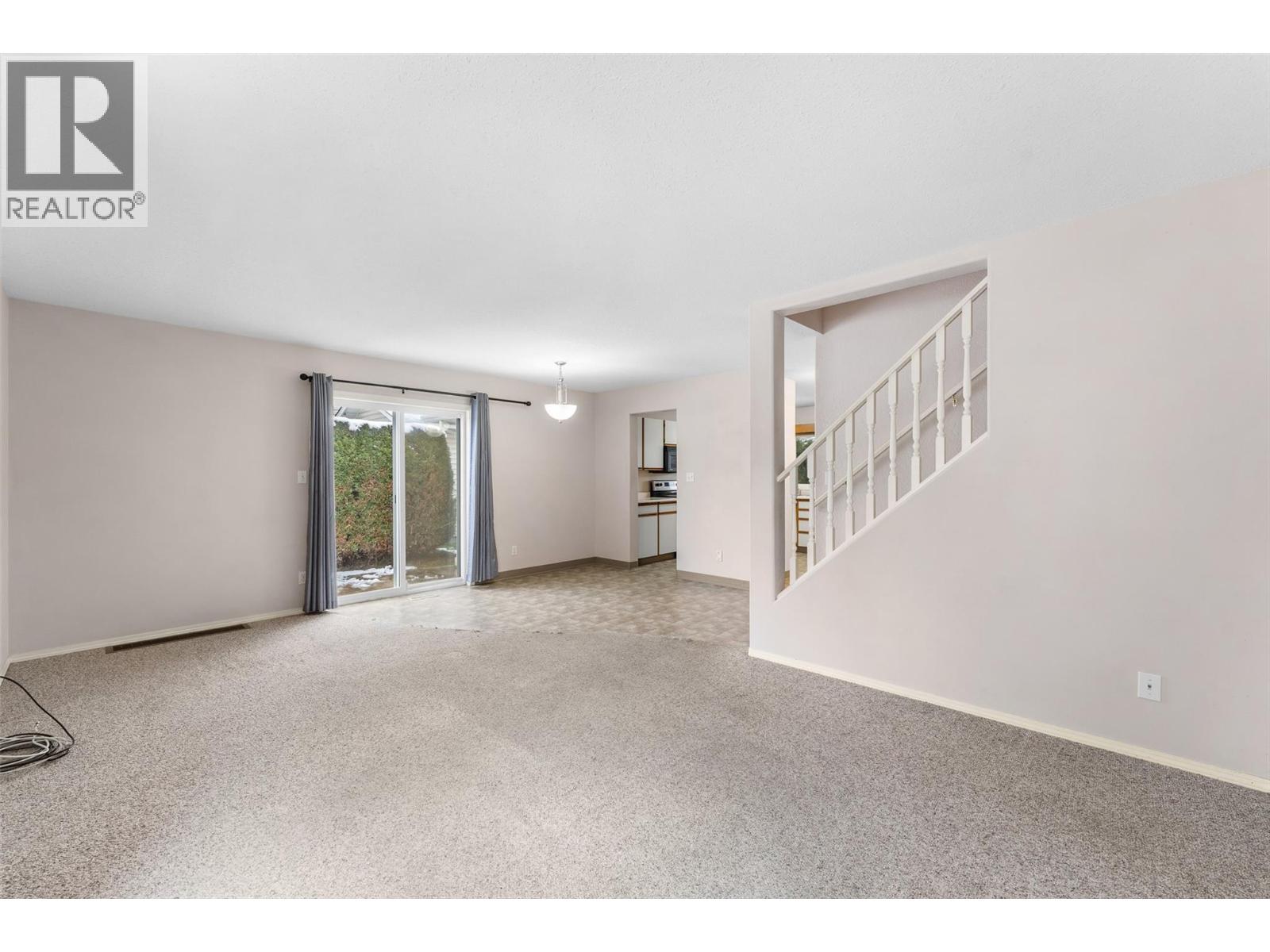 600 10 Street Sw Unit# 5, Salmon Arm, British Columbia  V1E 1J7 - Photo 9 - 10378020