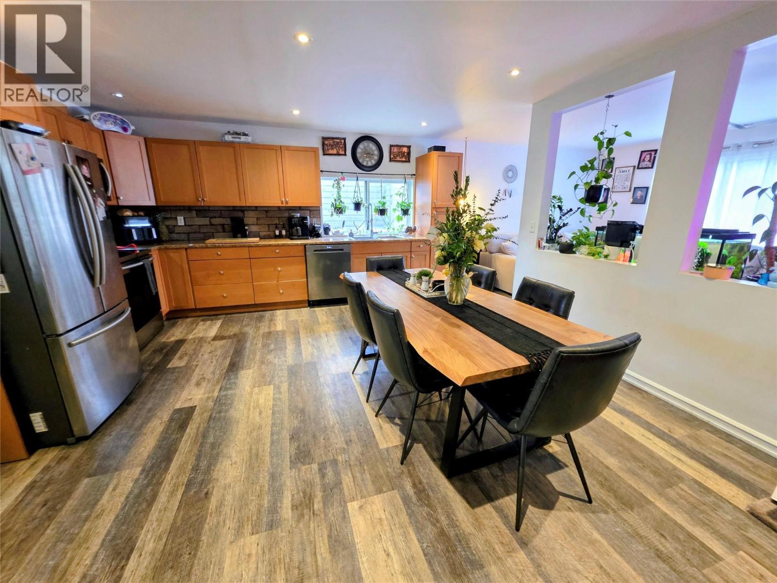 101 Pine Avenue, Fruitvale, British Columbia  V0G 1L0 - Photo 5 - 10378133