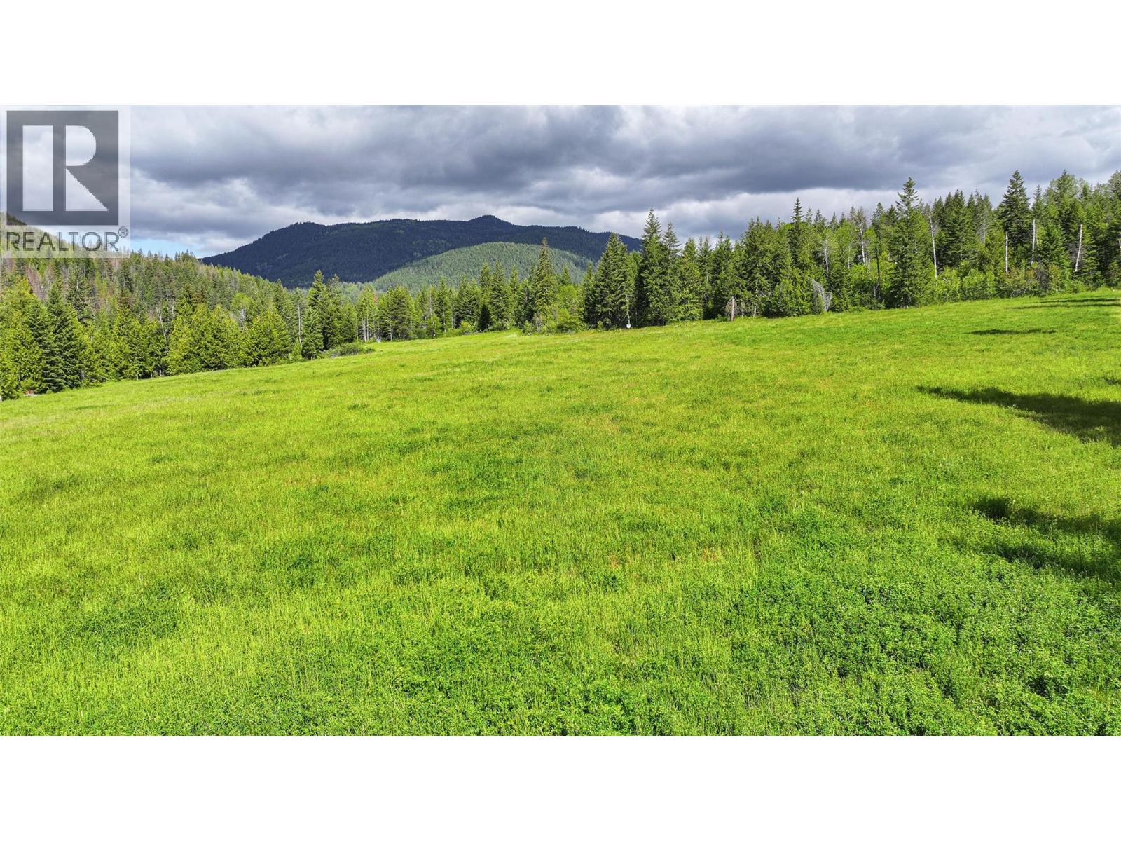 1075 Six Mile Creek Road, Vernon, British Columbia  V1H 2H1 - Photo 13 - 10378105