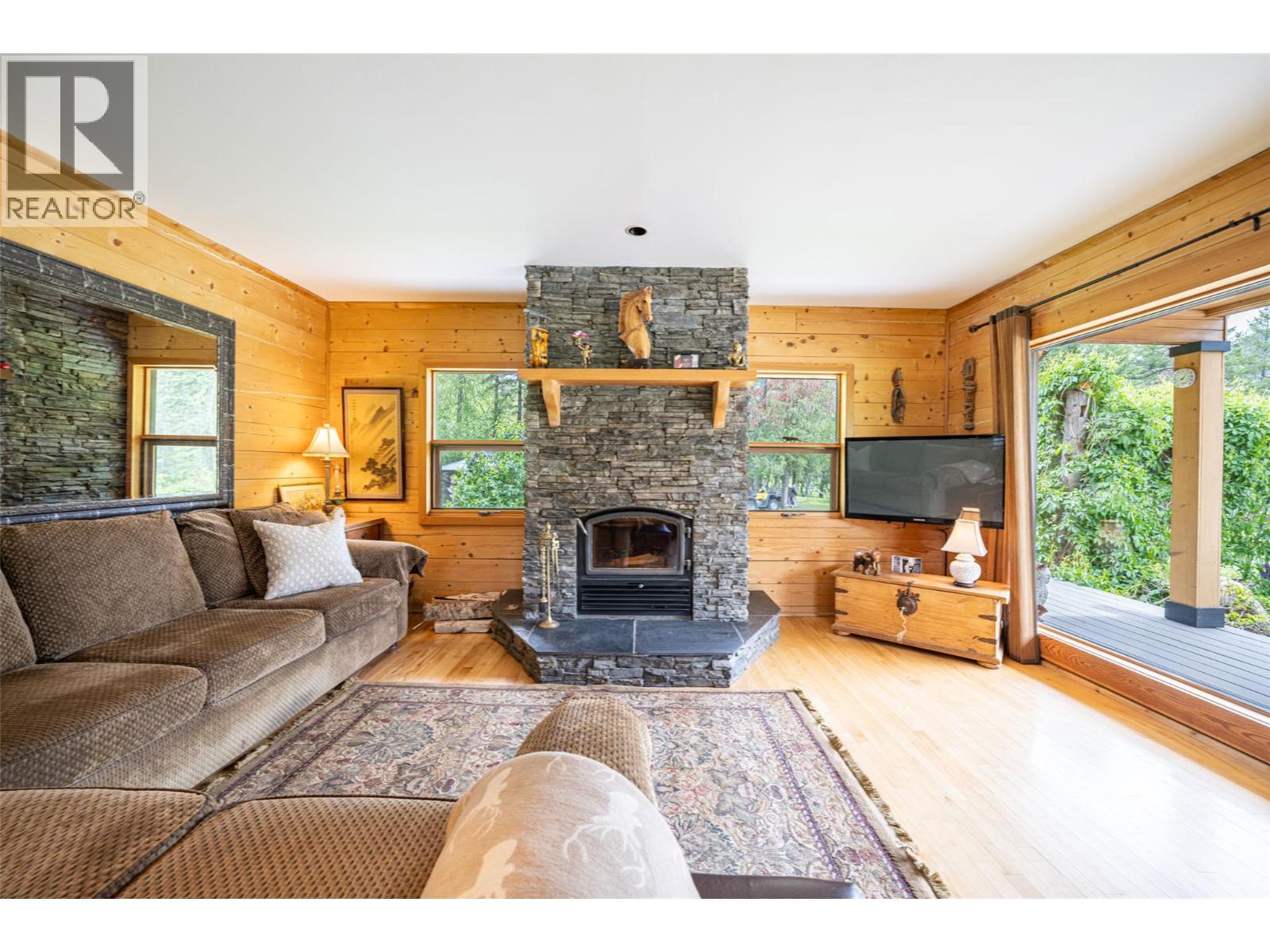 1075 Six Mile Creek Road, Vernon, British Columbia  V1H 2H1 - Photo 24 - 10378105