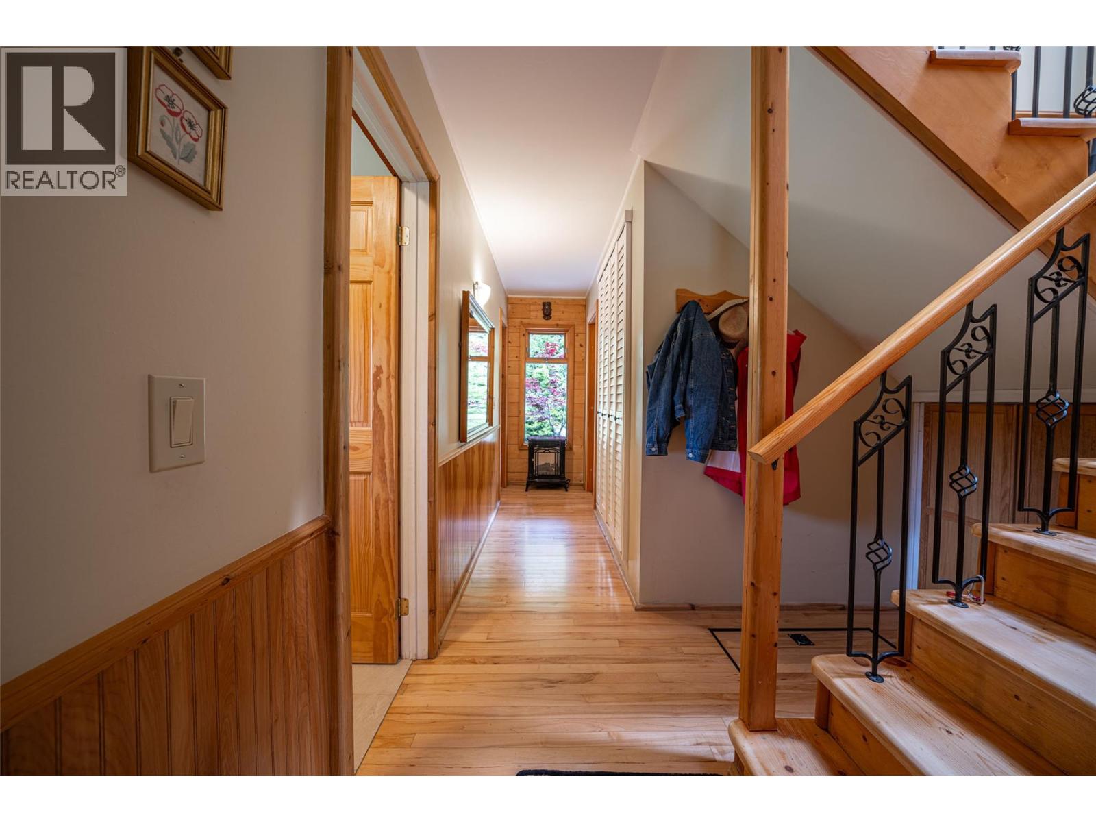 1075 Six Mile Creek Road, Vernon, British Columbia  V1H 2H1 - Photo 28 - 10378105