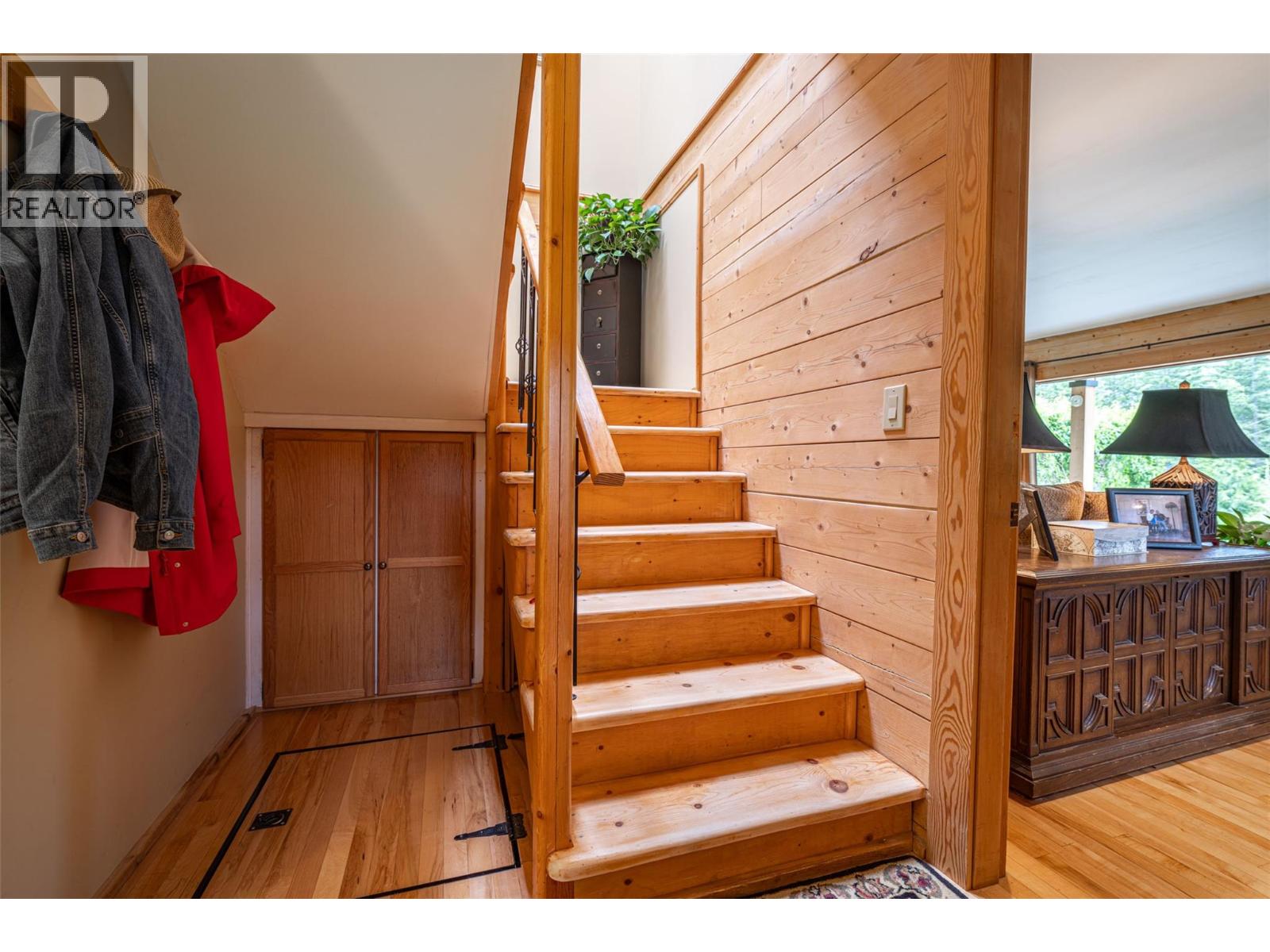 1075 Six Mile Creek Road, Vernon, British Columbia  V1H 2H1 - Photo 36 - 10378105