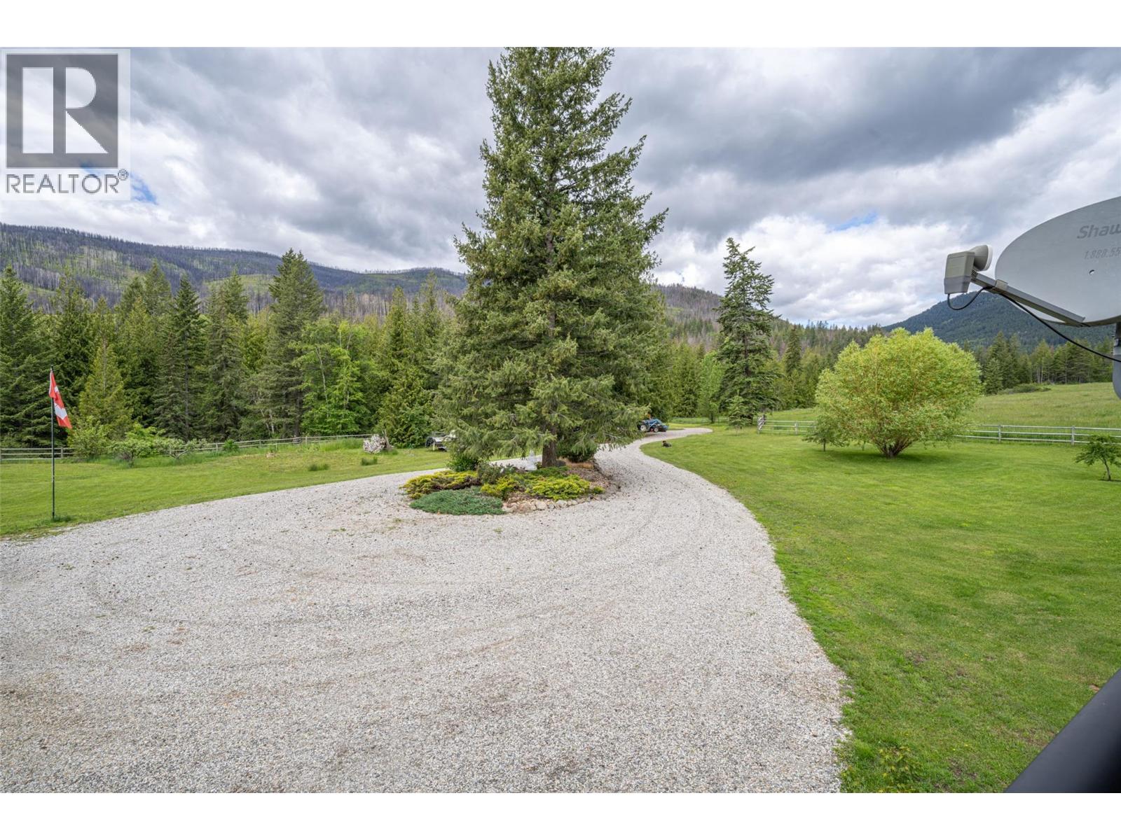 1075 Six Mile Creek Road, Vernon, British Columbia  V1H 2H1 - Photo 48 - 10378105