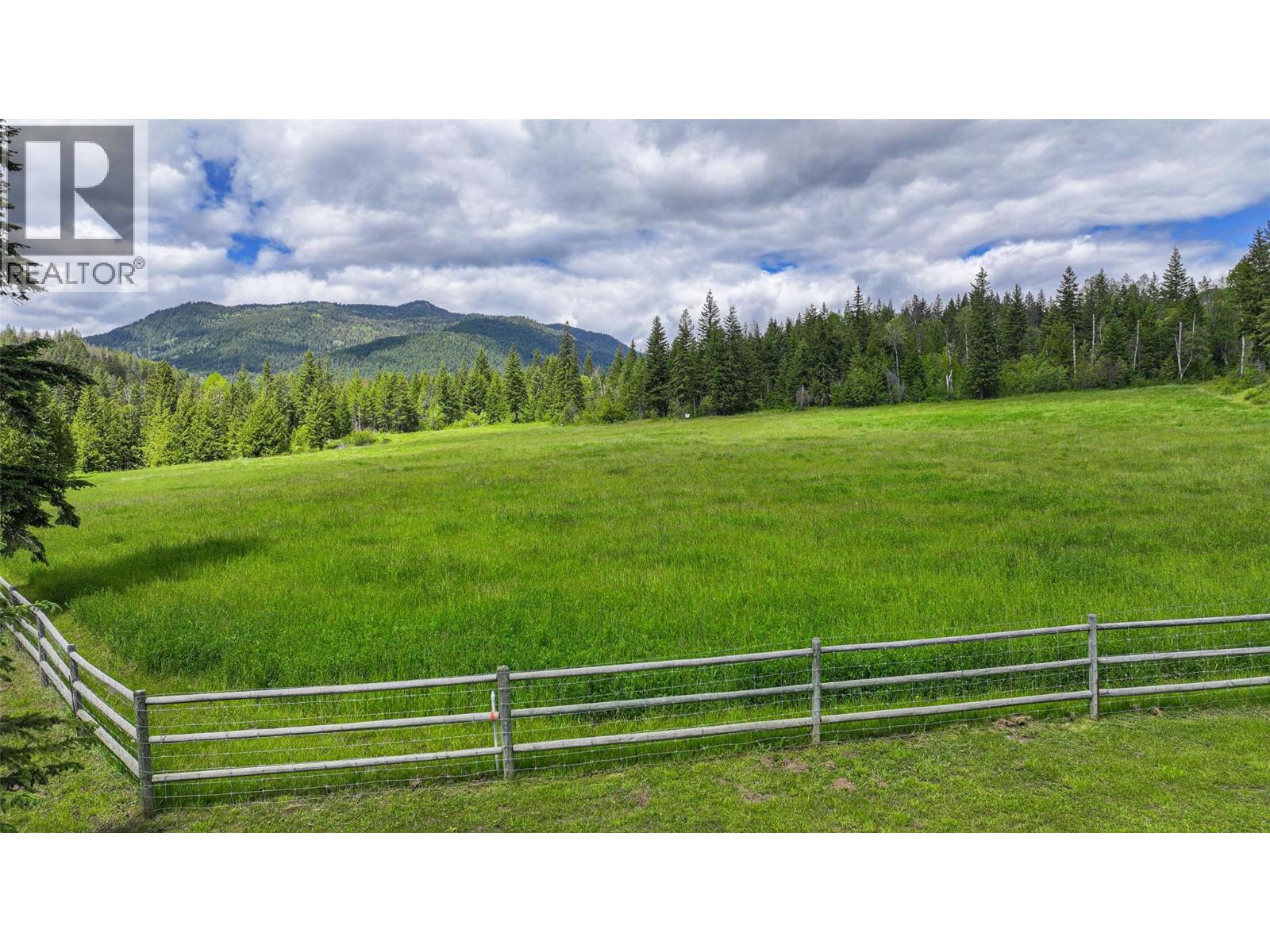 1075 Six Mile Creek Road, Vernon, British Columbia  V1H 2H1 - Photo 70 - 10378105