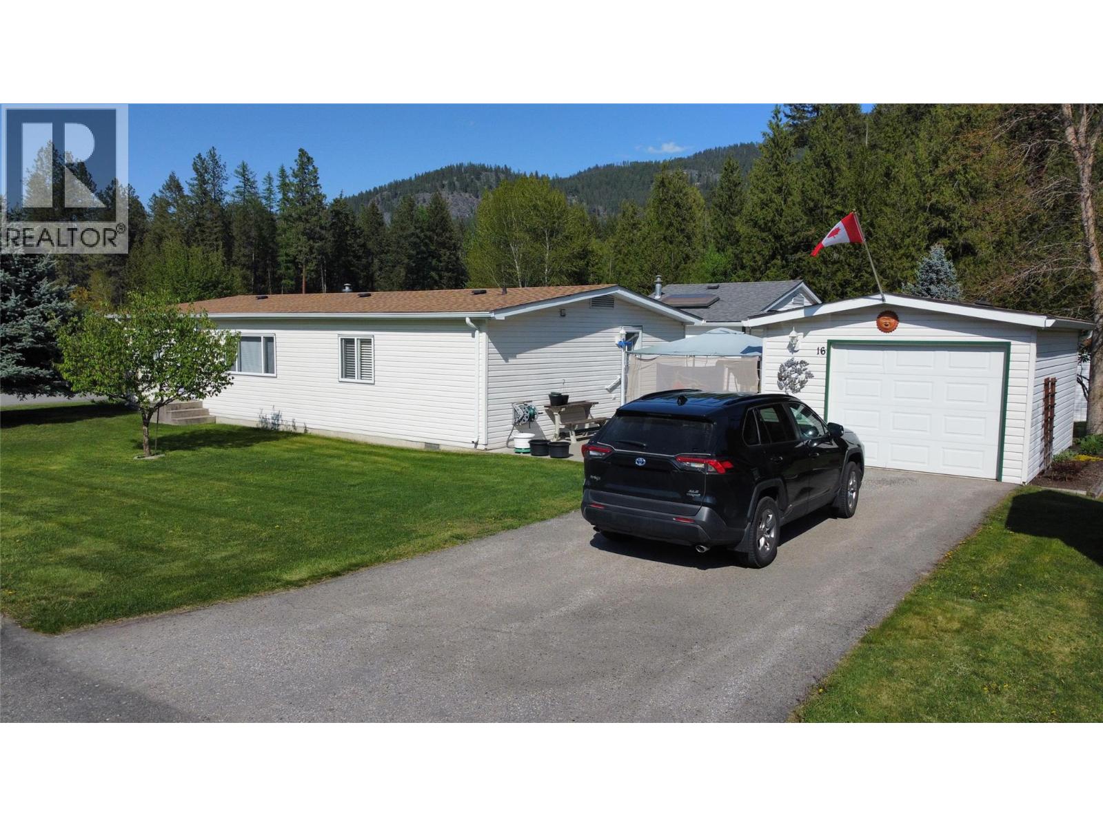 1500 Neimi Road Unit# 16, Christina Lake, British Columbia  V0H 1E2 - Photo 1 - 10378067