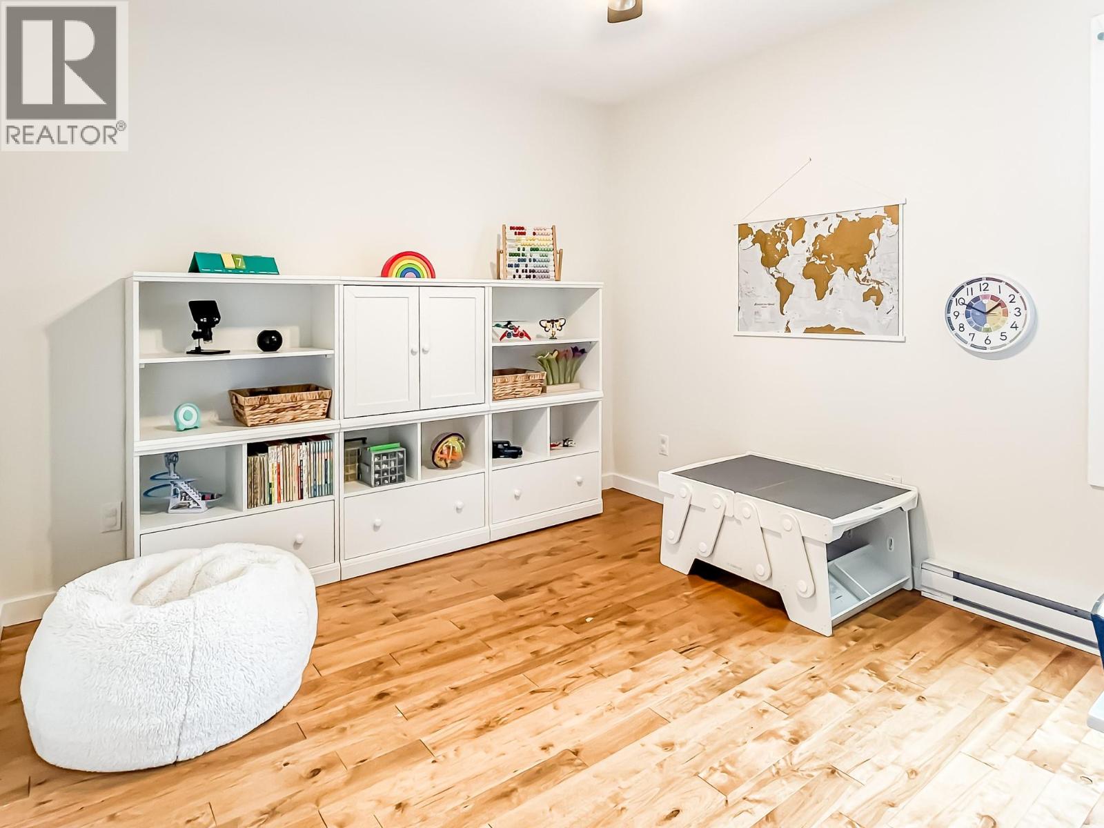 442 Clifton Road N, Kelowna, British Columbia  V1V 1H1 - Photo 28 - 10374729