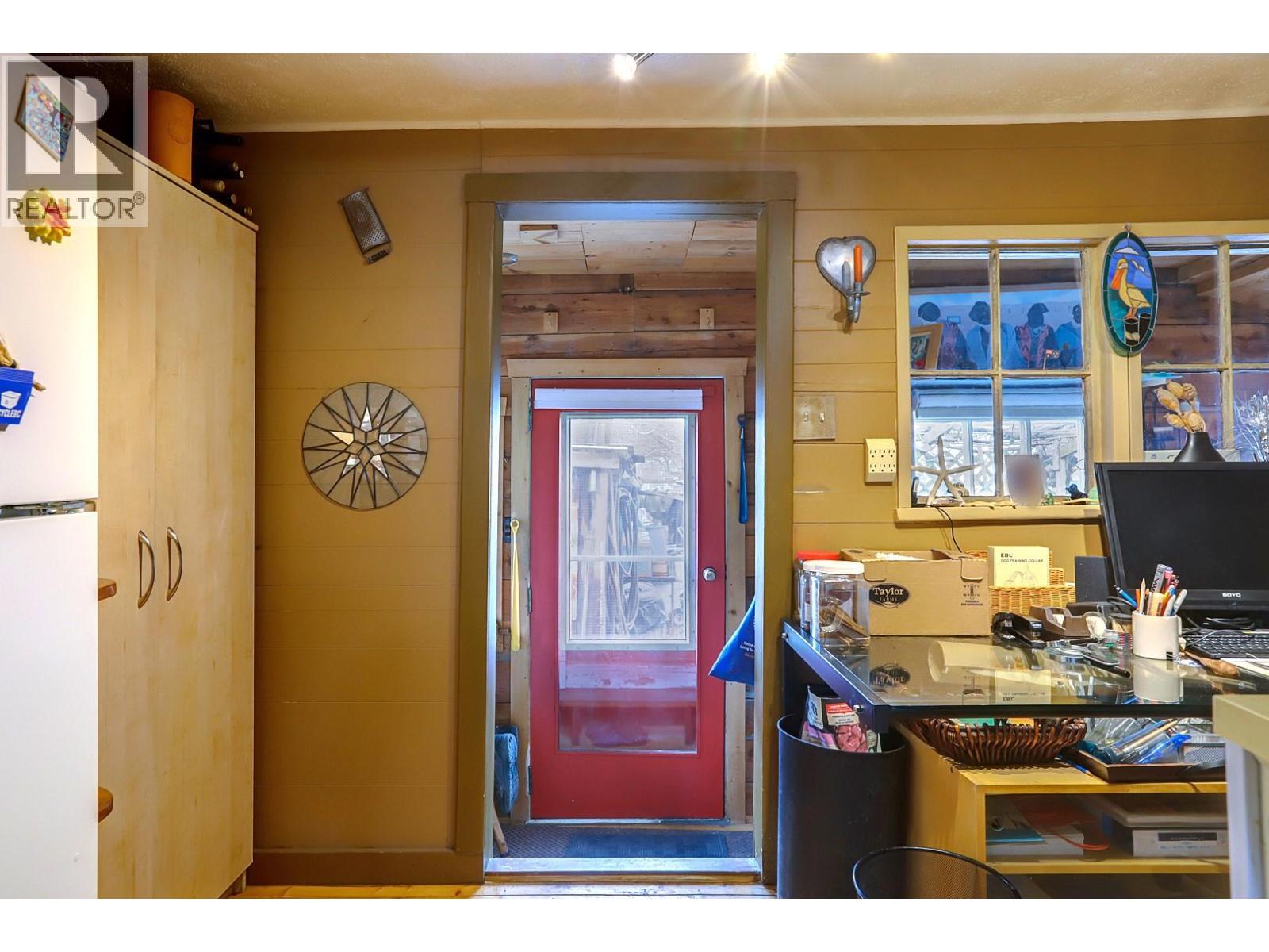 4204 34 Street, Vernon, British Columbia  V1T 5Y4 - Photo 14 - 10377973