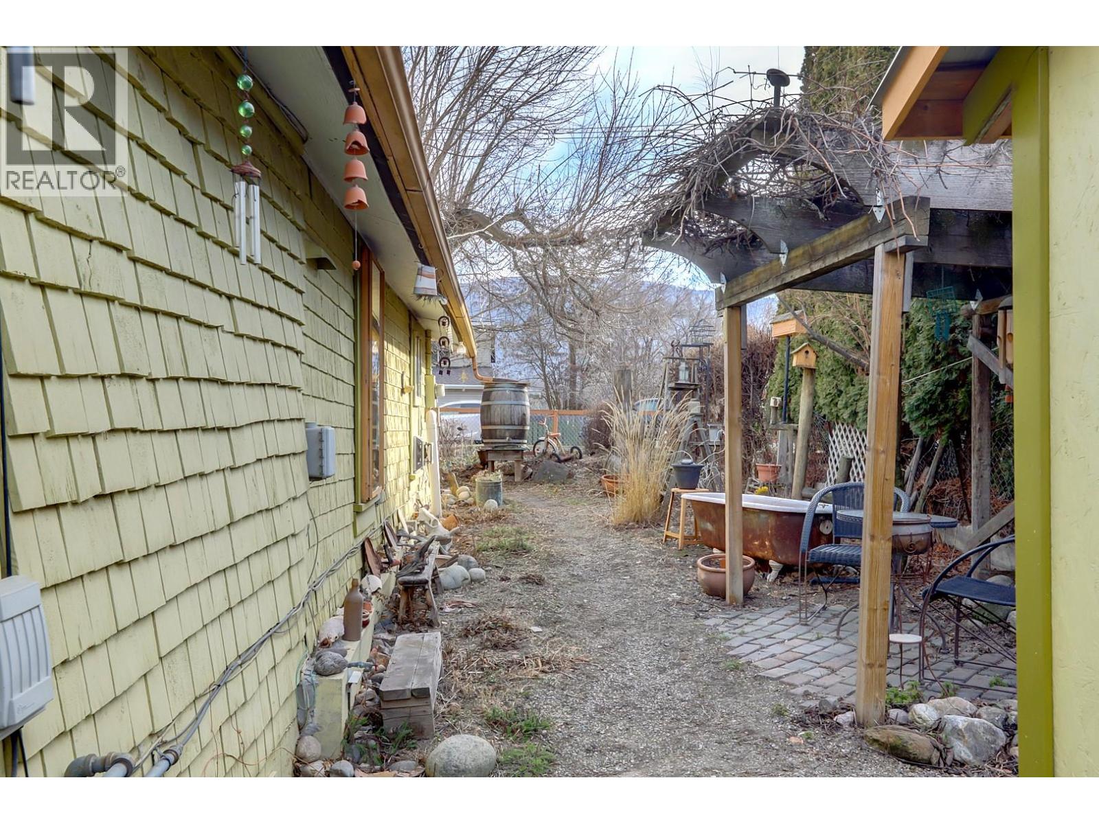 4204 34 Street, Vernon, British Columbia  V1T 5Y4 - Photo 54 - 10377973