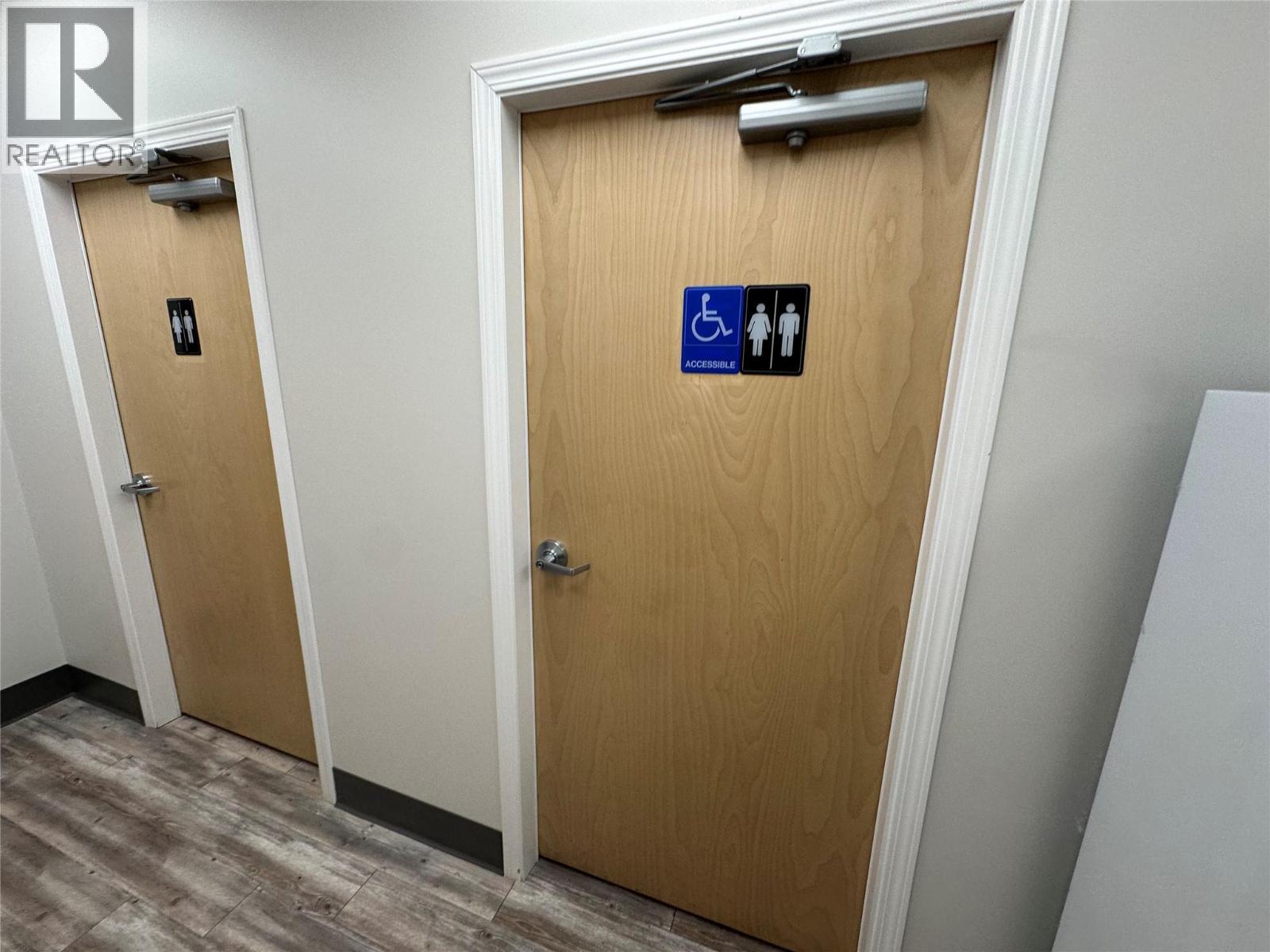 1751 Harvey Avenue, Kelowna, British Columbia  V1Y 6G4 - Photo 14 - 10377756