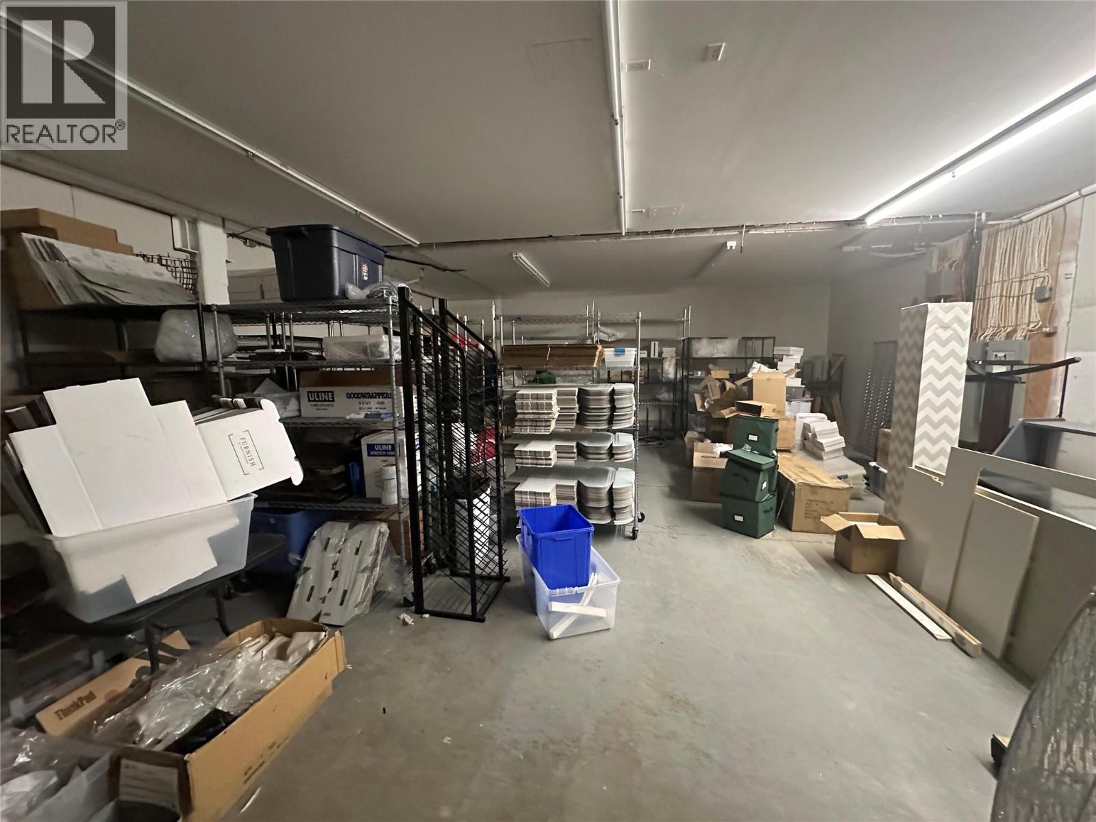 1751 Harvey Avenue, Kelowna, British Columbia  V1Y 6G4 - Photo 5 - 10377756