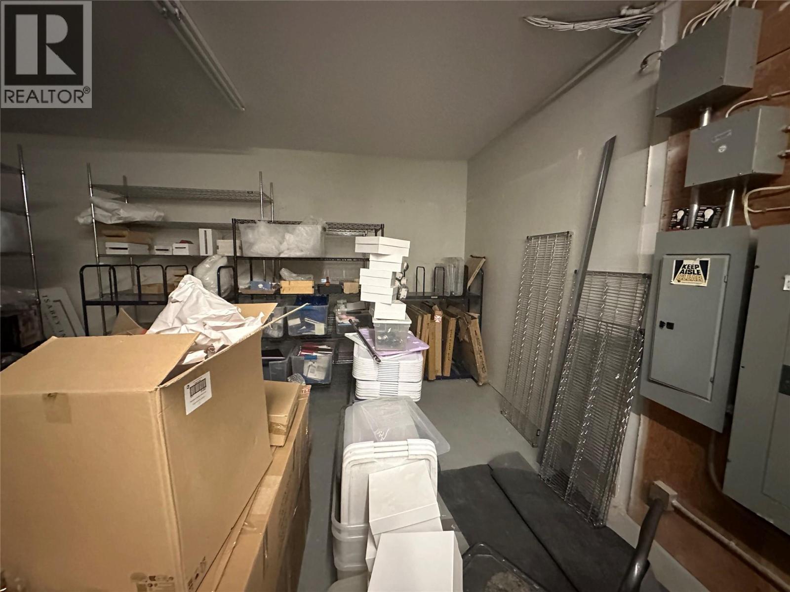 1751 Harvey Avenue, Kelowna, British Columbia  V1Y 6G4 - Photo 8 - 10377756