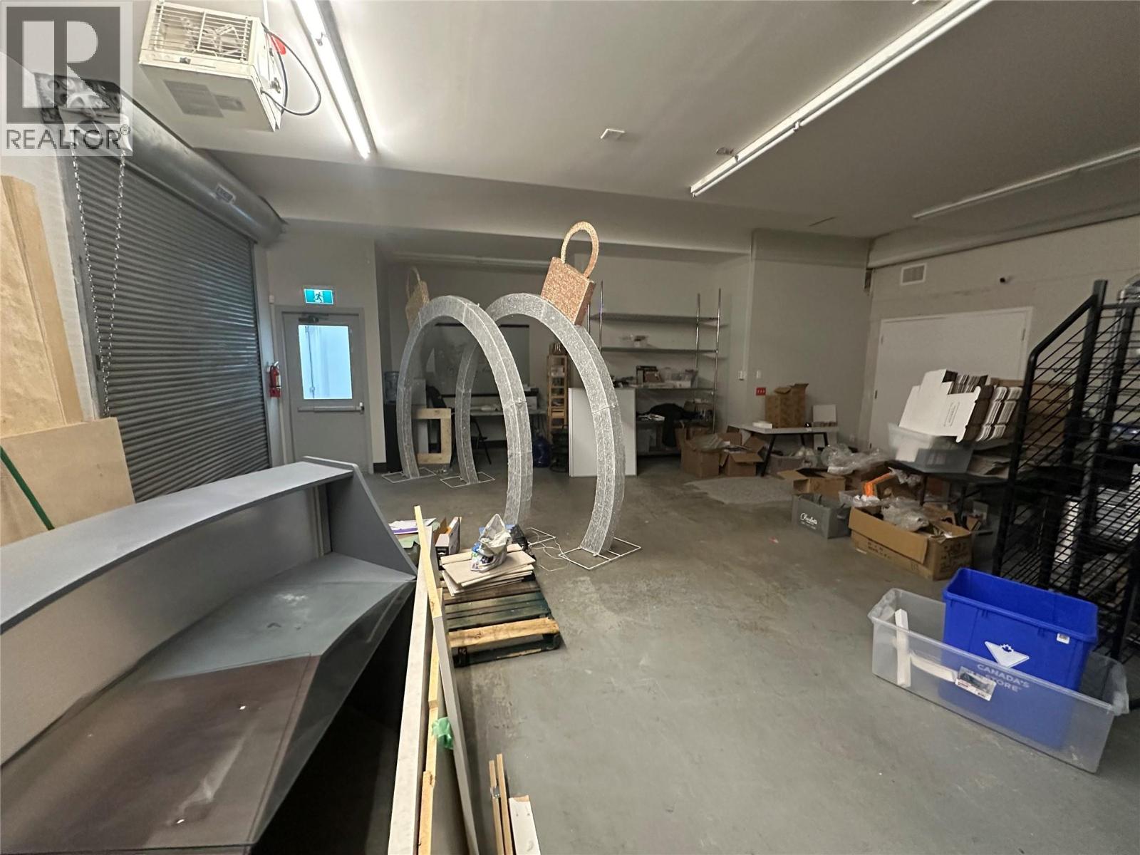 1751 Harvey Avenue, Kelowna, British Columbia  V1Y 6G4 - Photo 9 - 10377756