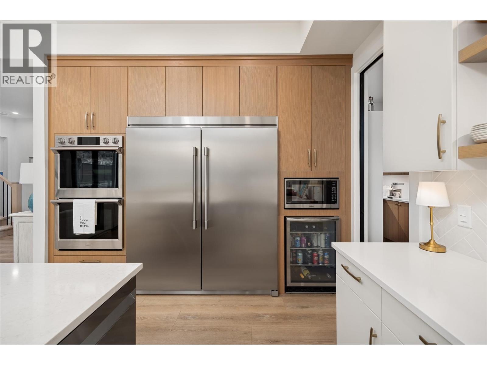 415 Hawk Hill Drive, Kelowna, British Columbia  V1W 0B1 - Photo 12 - 10377129